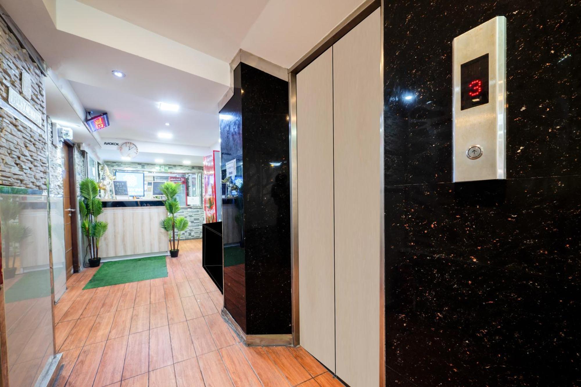 Abu Nawas Hotel