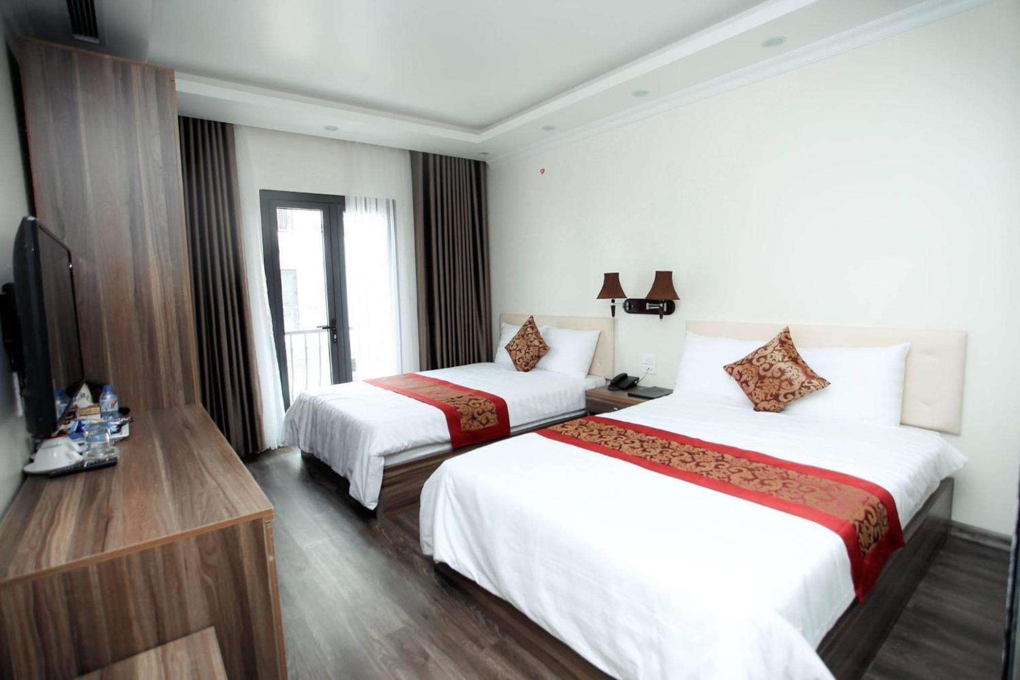 Hostel Kamila Land *