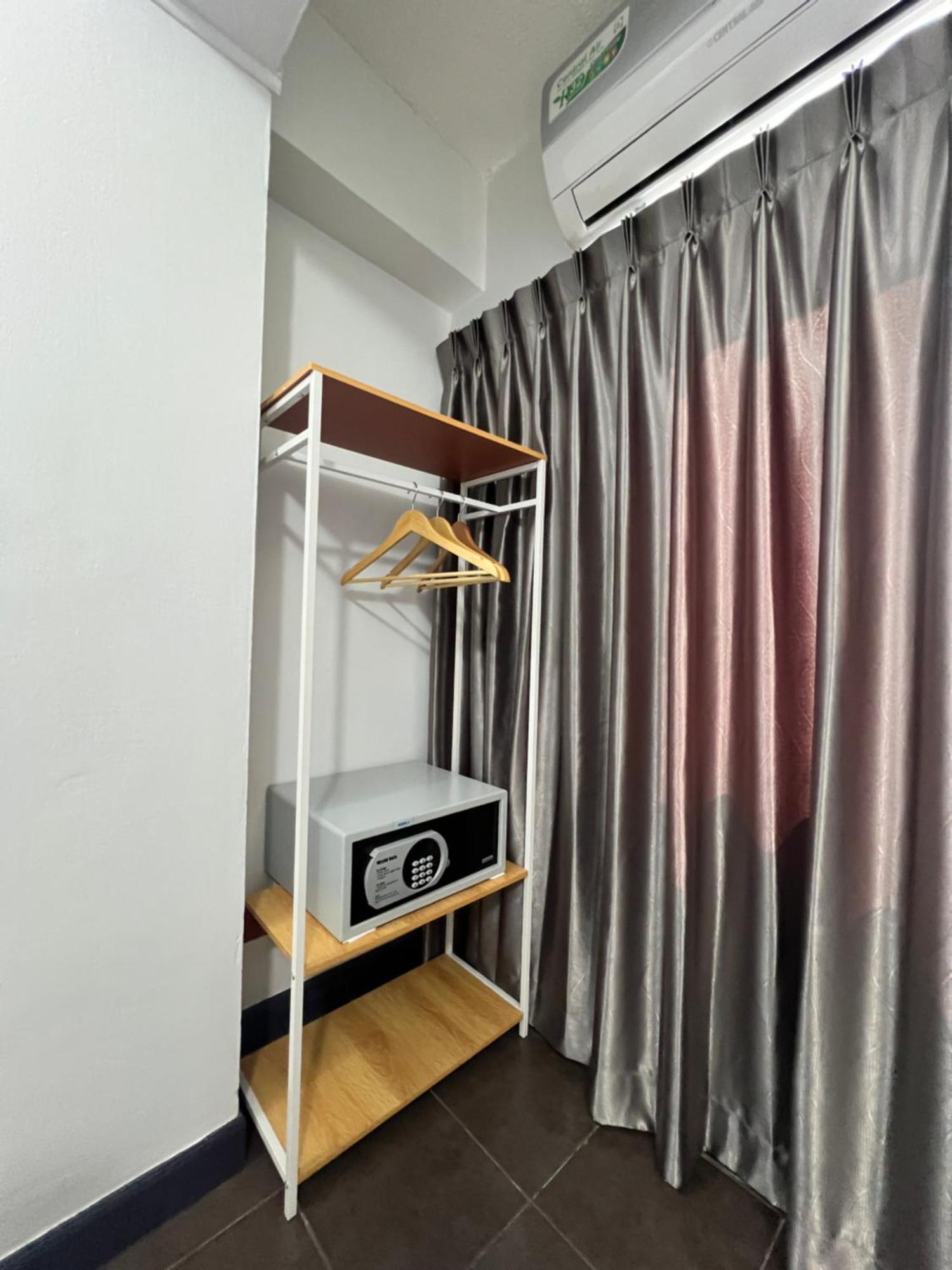 Maland House - Soi 14 Saisong Road *