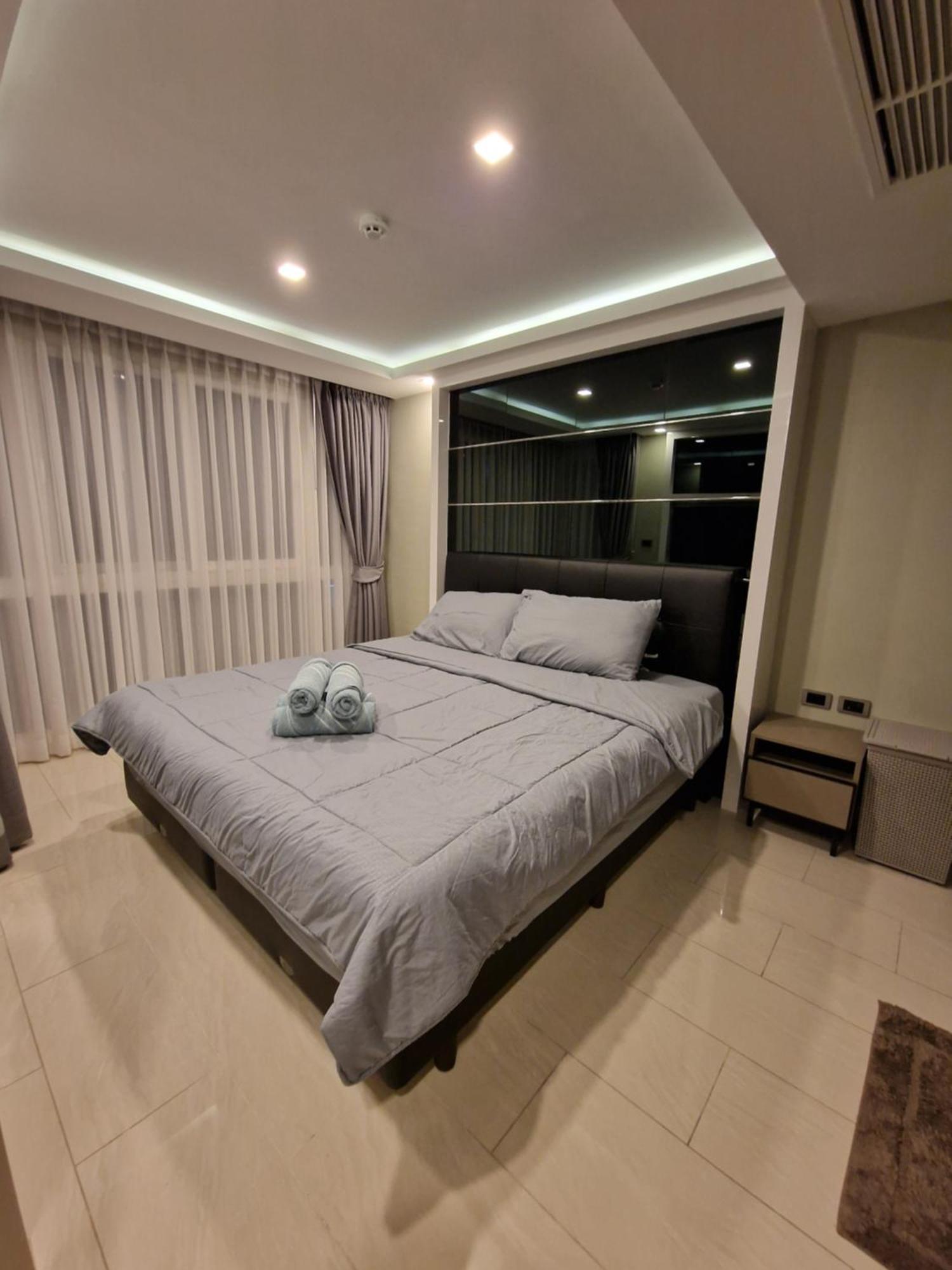 Apartment Grand Avenue 1 Bedroom *