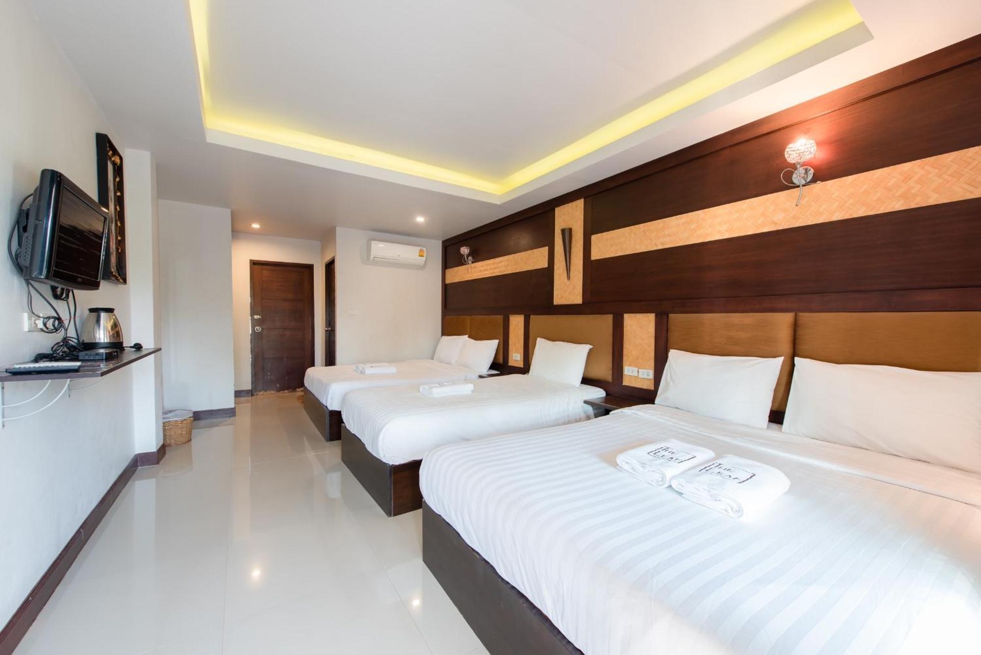 Hotel The Leaf&pool Kohlarn เดอะลีฟ&พลู ที่พักเกาะล้าน