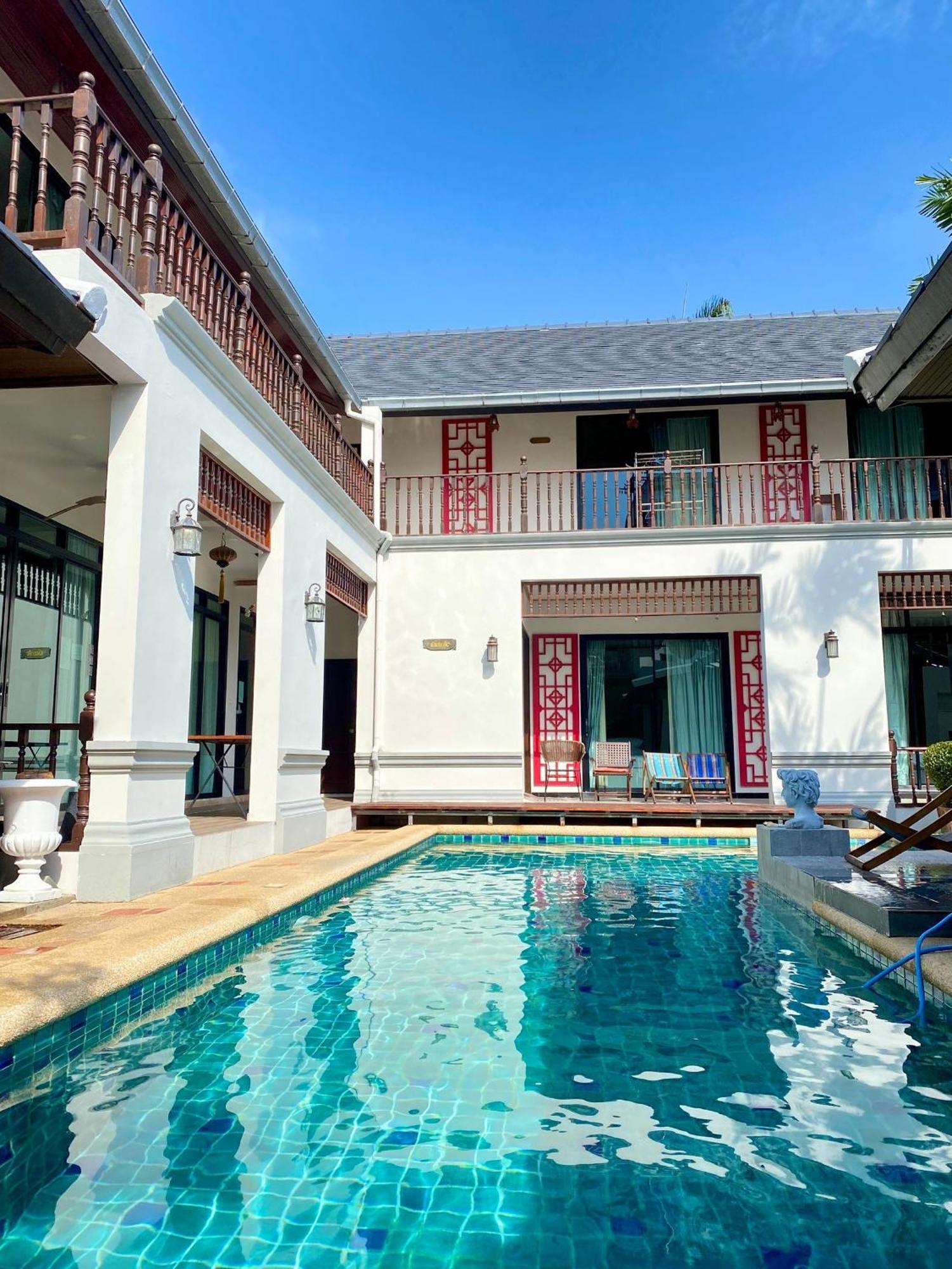 Taurus Villa10 Bedrooms With Private Pool. Villa *