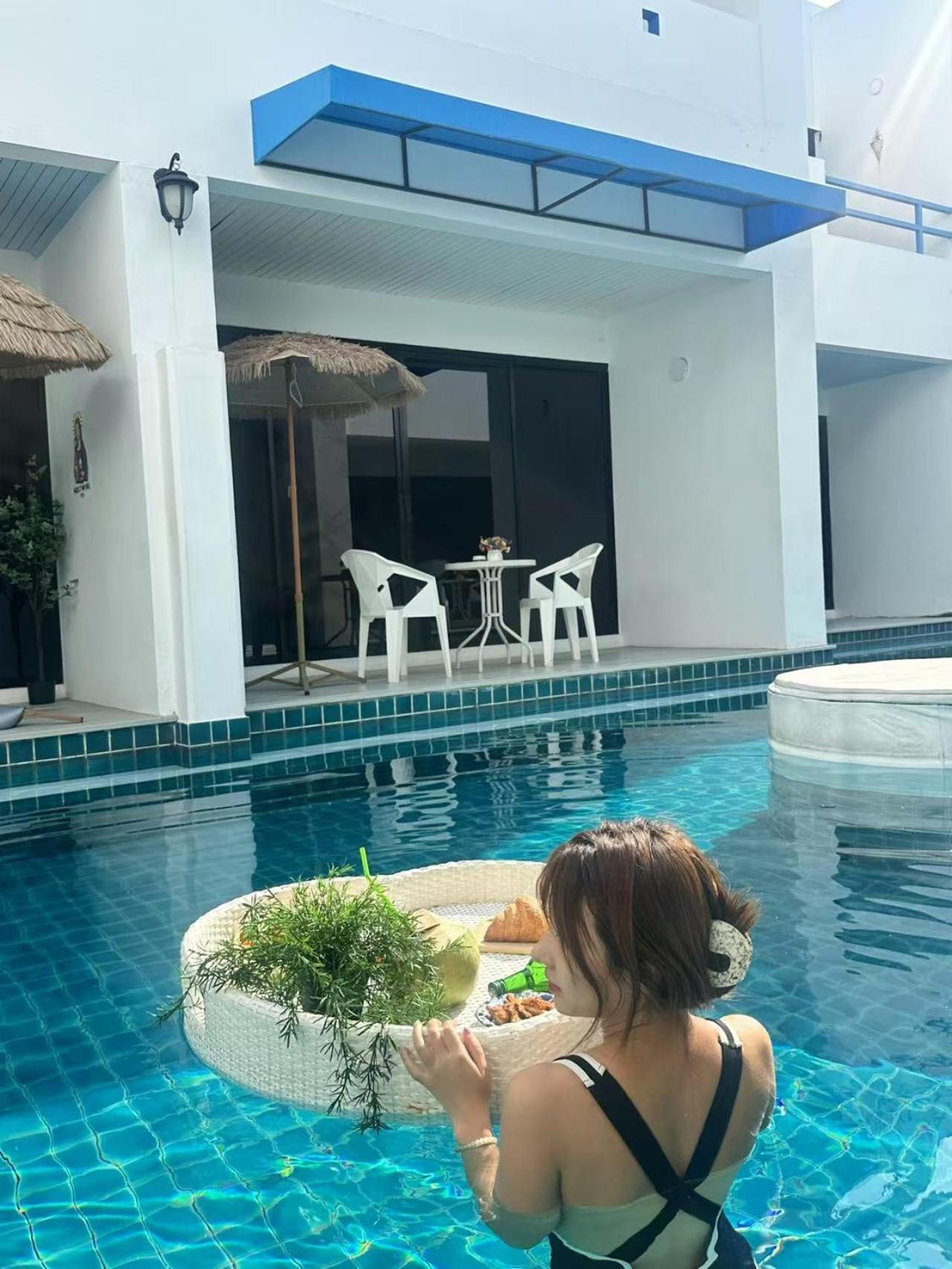 Homestay Mona Lisa Pool Pattaya