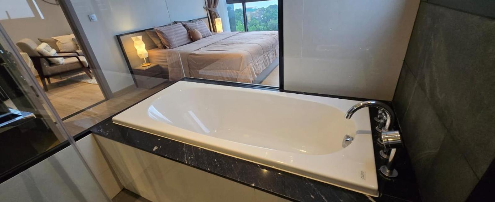 Luxury 2 Bed Sea View - Location
