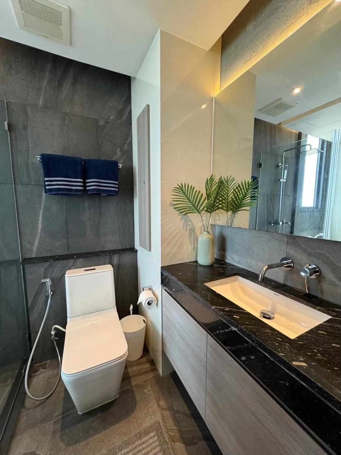 Apartment Luxury 2 Bed Sea View - Location Pattaya
