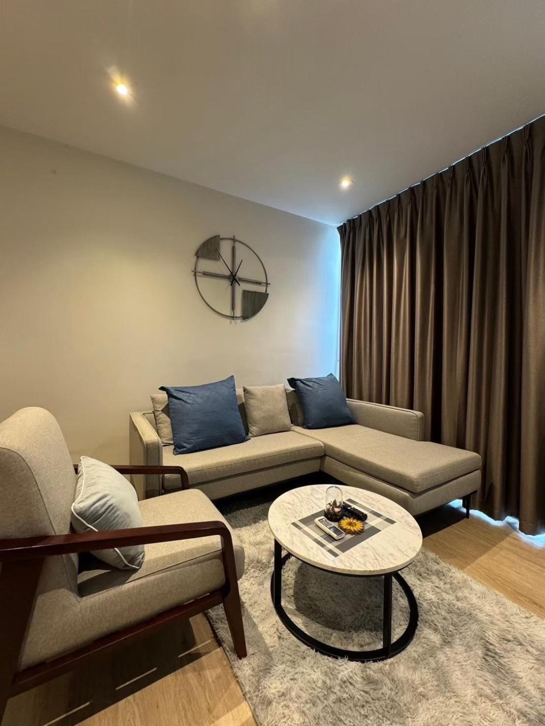 Luxury 2 Bed Sea View - Location *