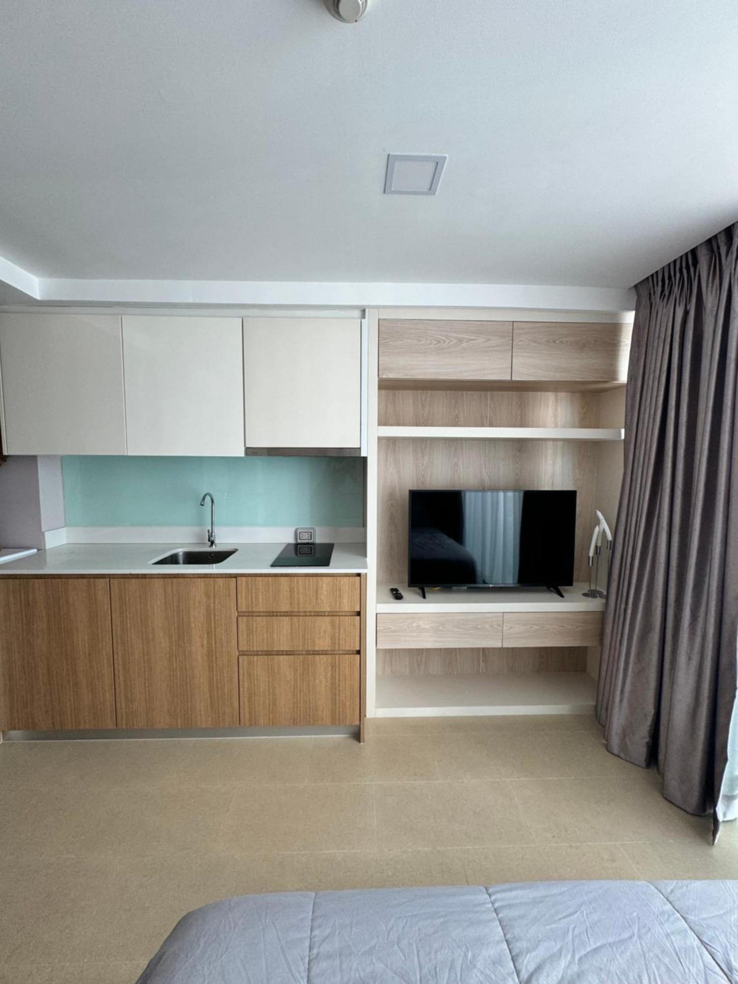 Aurora Apartment