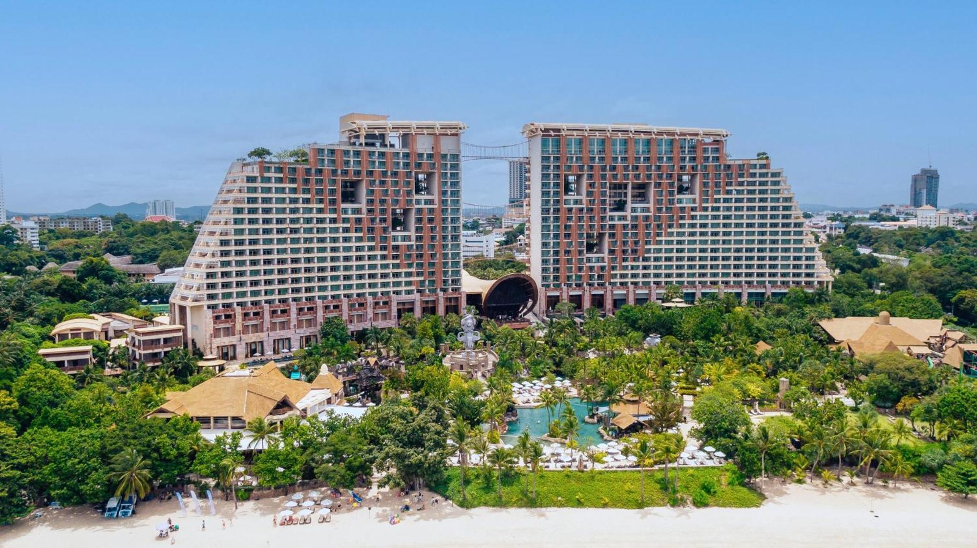 Centara Grand Mirage 5* Pattaya