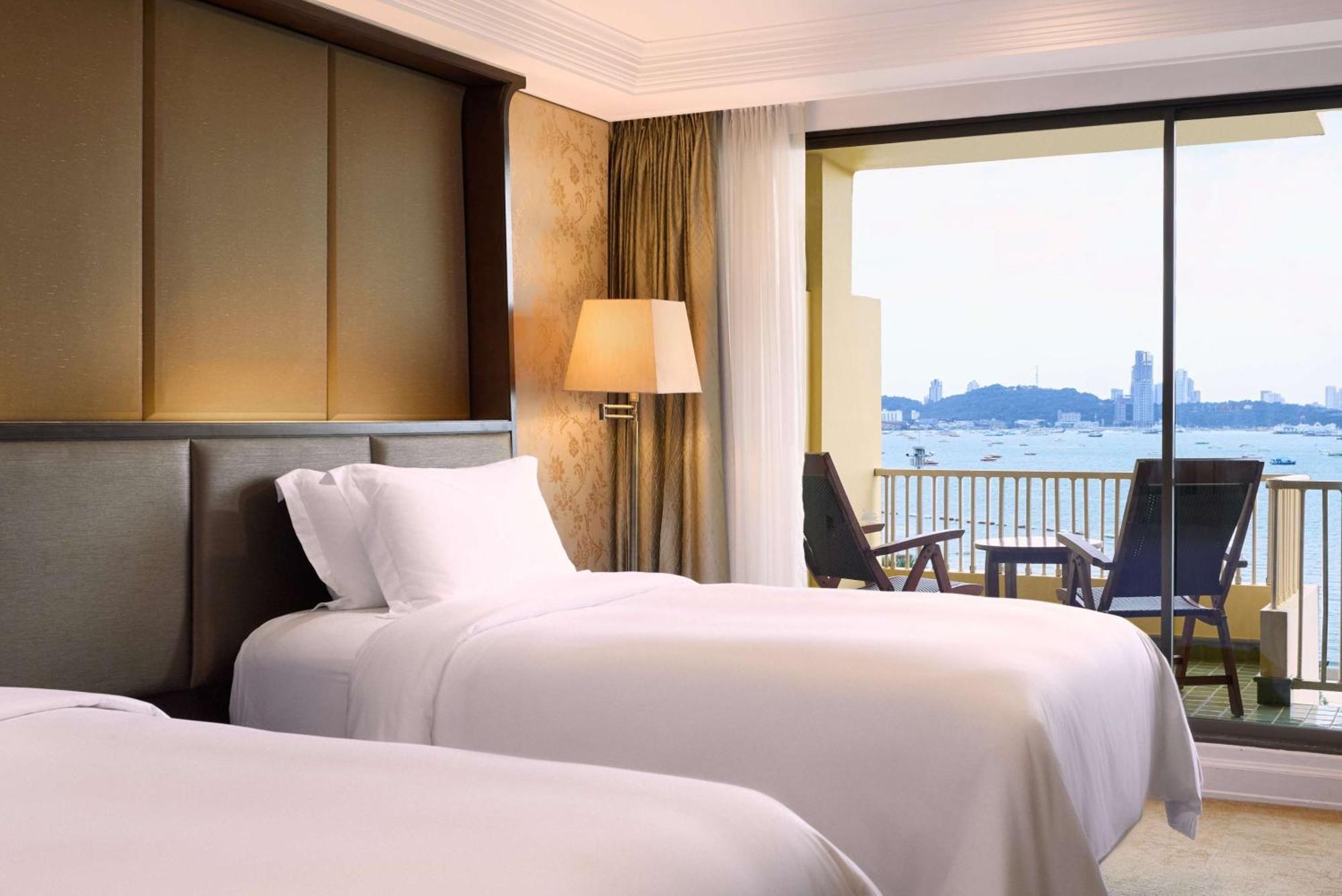 Resort Dusit Thani 5*