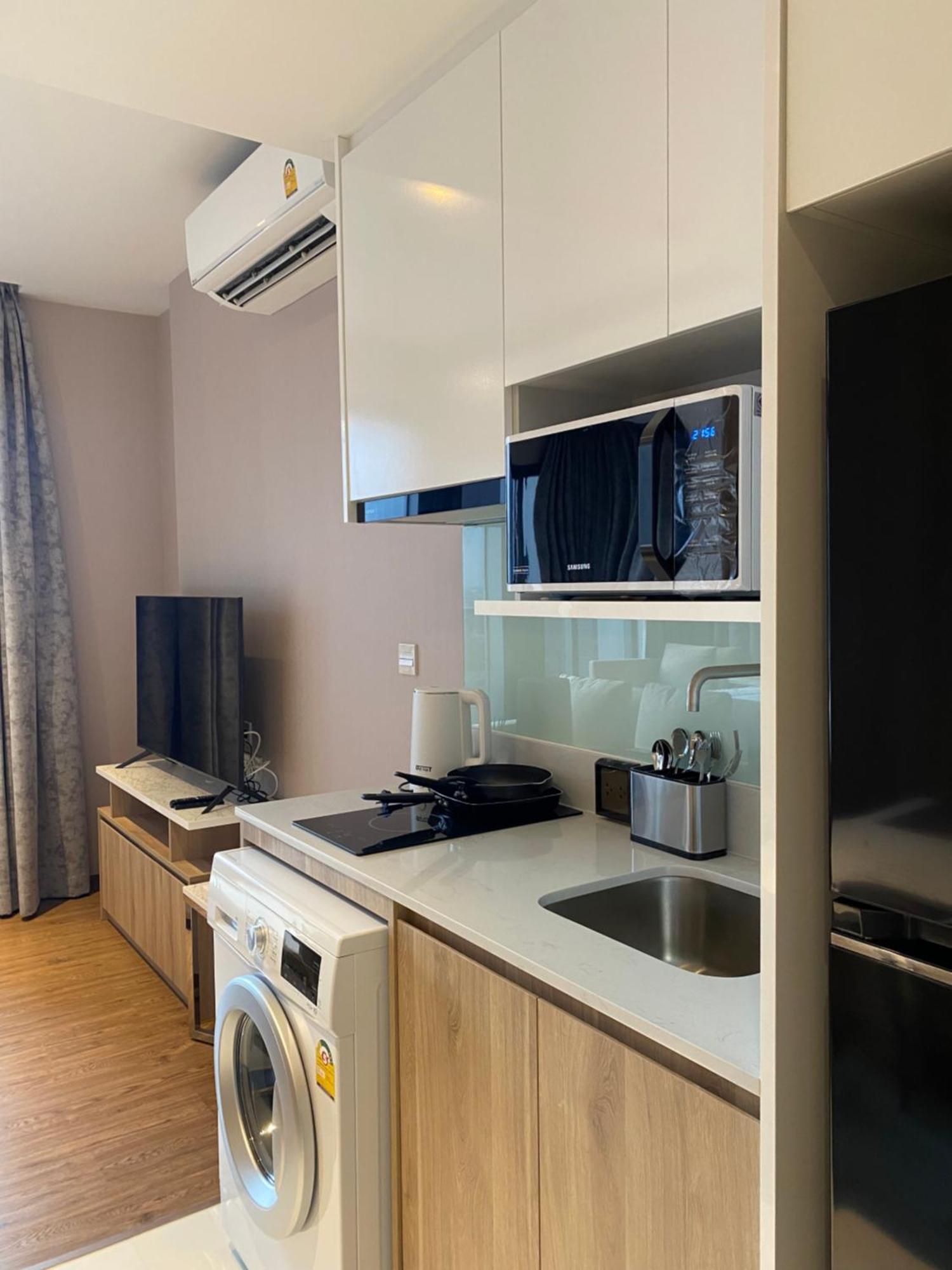 Apartment Comfort With Seaview Panorama Pool