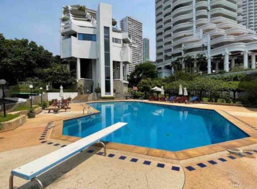 Amazing Spacious Seaview