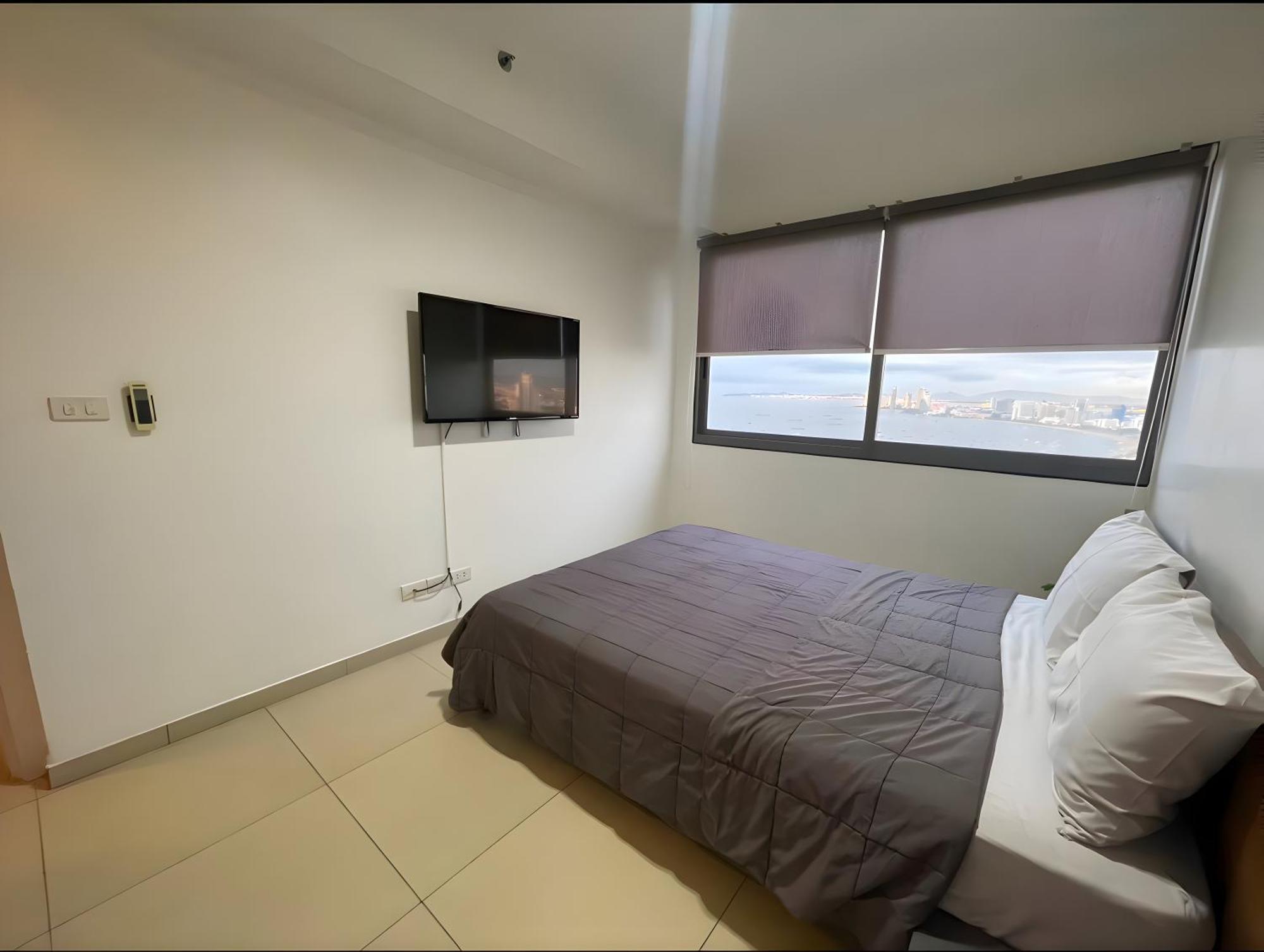 Sea View 2 Bedroom On 39fl Near Walking Street Apartment Pattaya