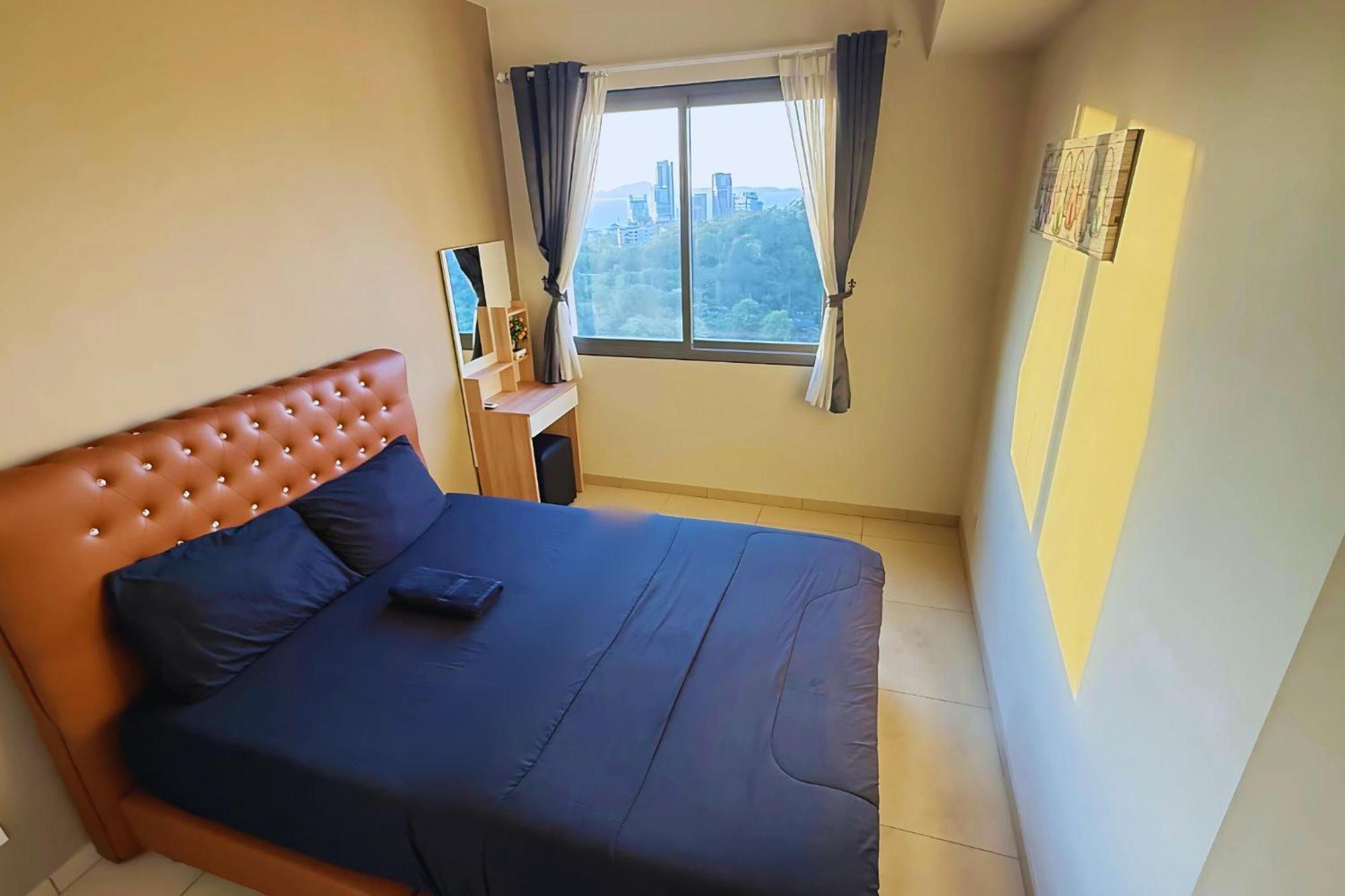 Sea & Mountain View Near Walking Street Apartment Pattaya