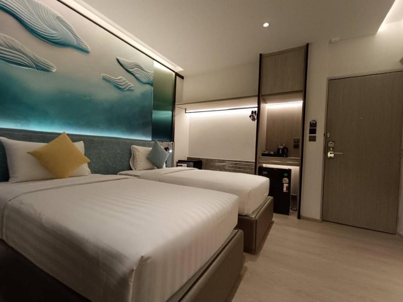 Cloudotel Walking Street Hotel