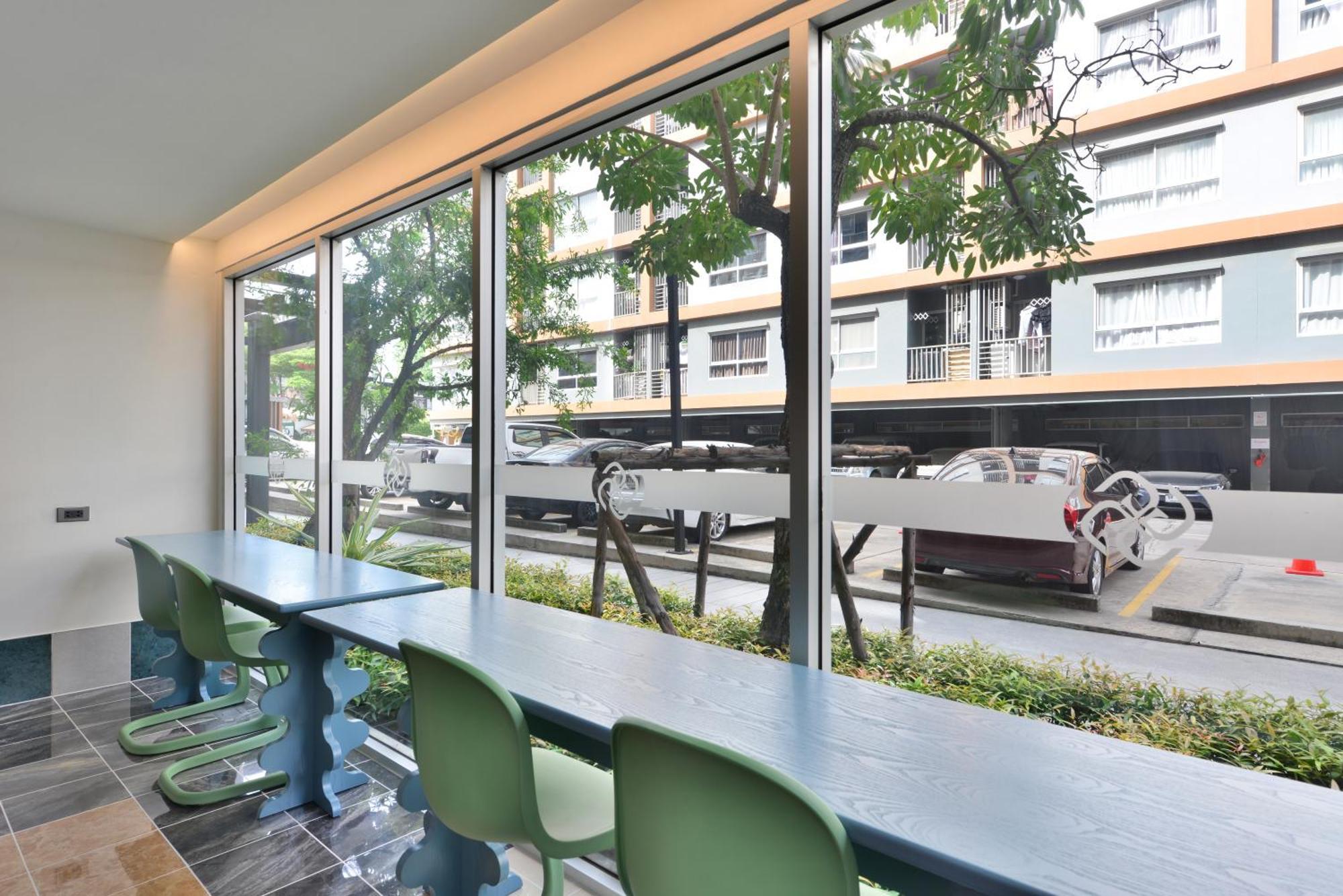 The Grass Serviced Pattaya