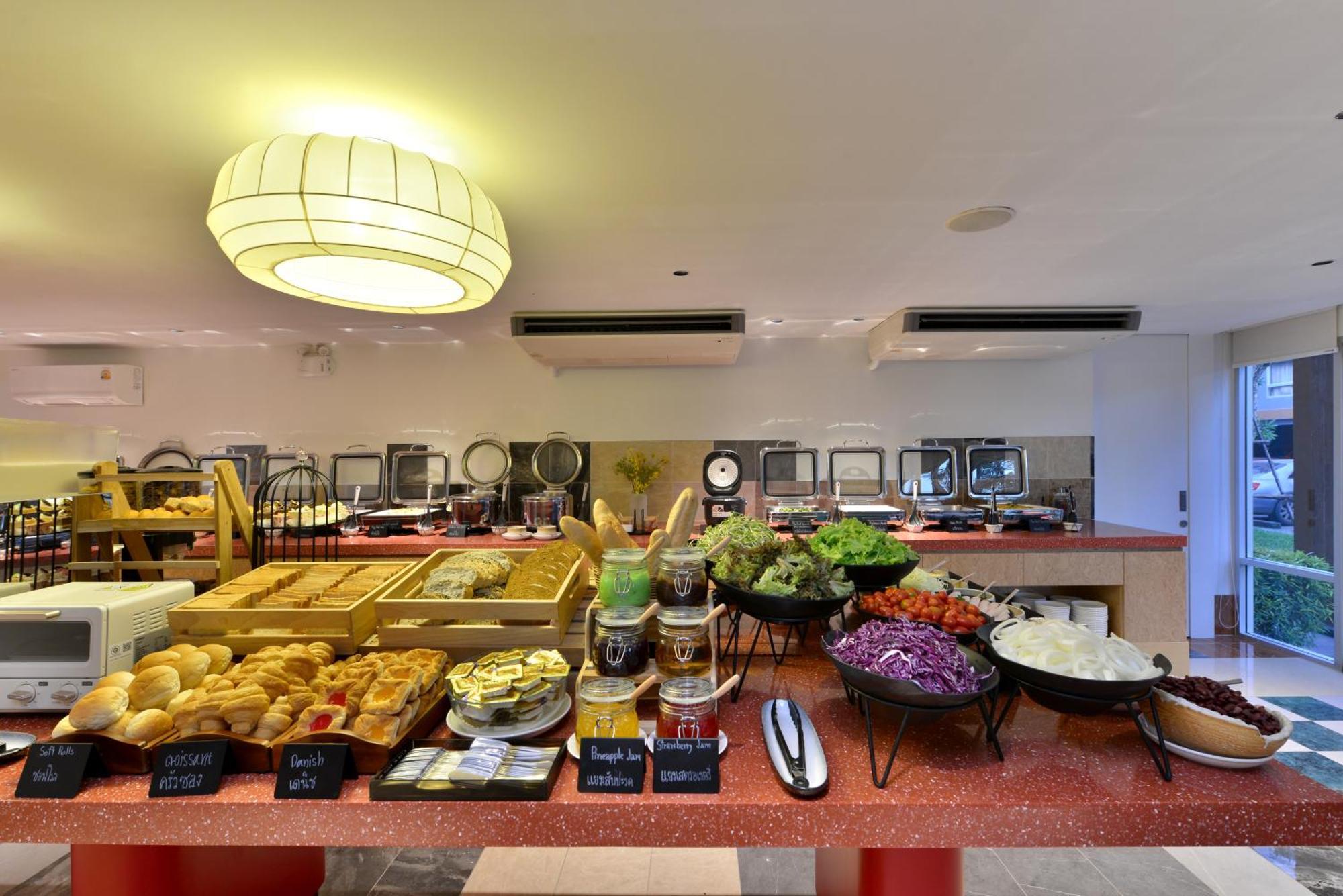 The Grass Serviced Hotel