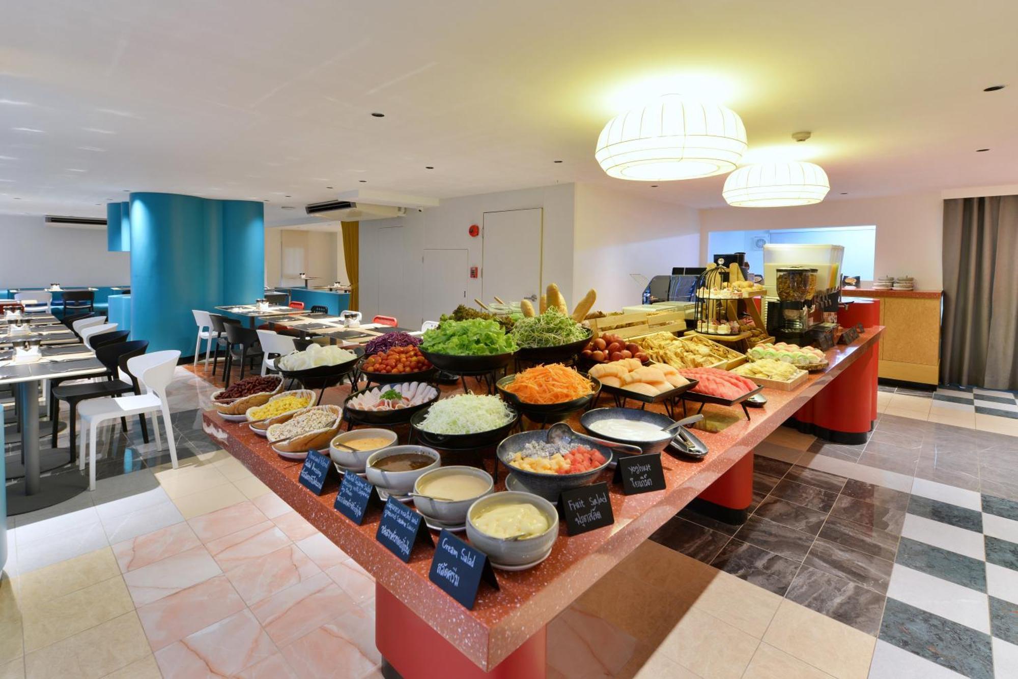 Hotel The Grass Serviced Pattaya
