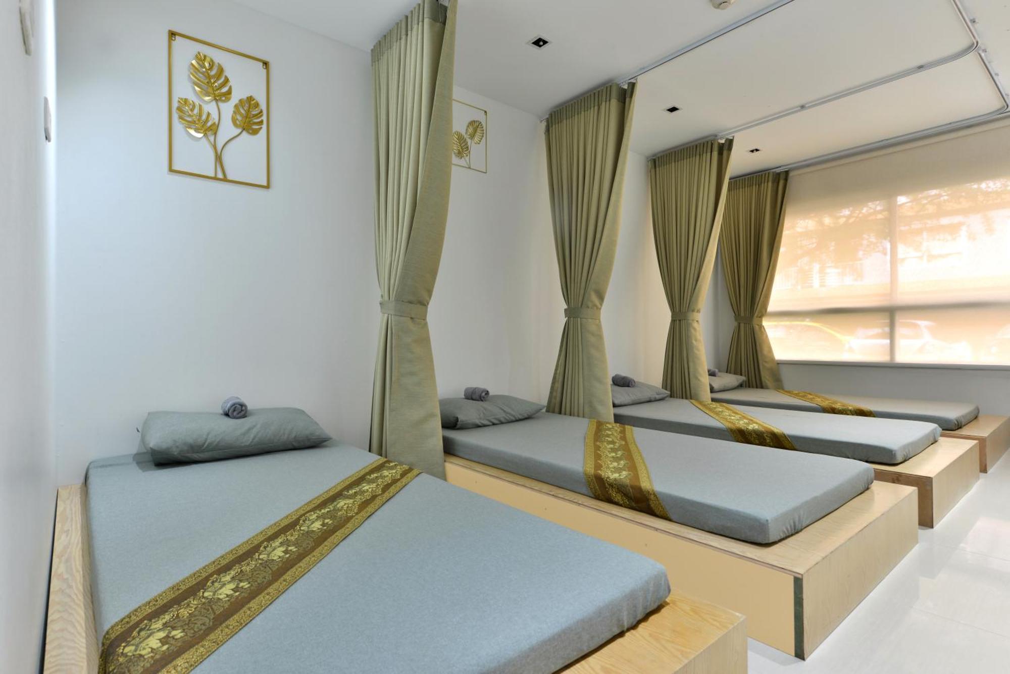 The Grass Serviced Hotel