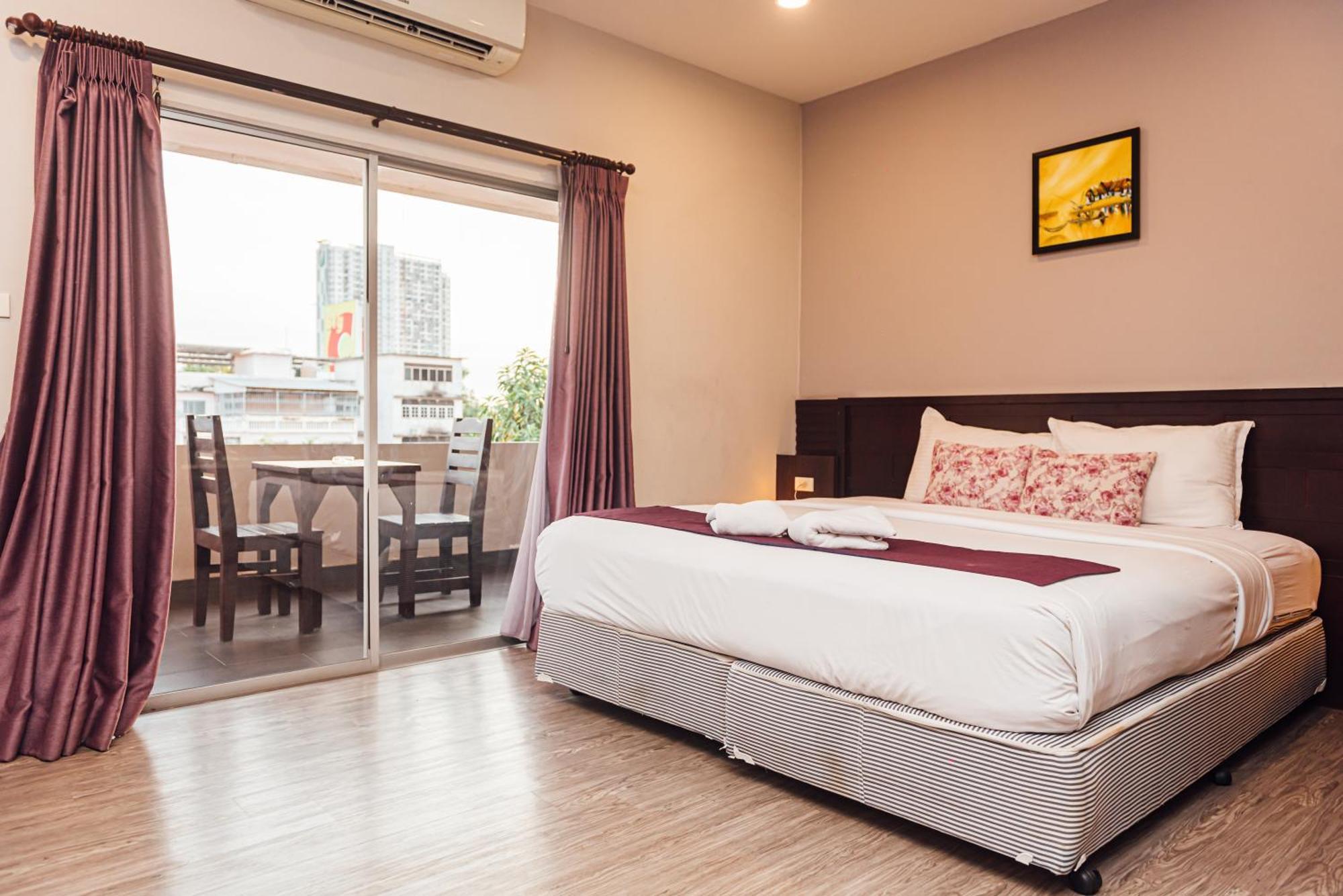 Gazebo 4* Pattaya