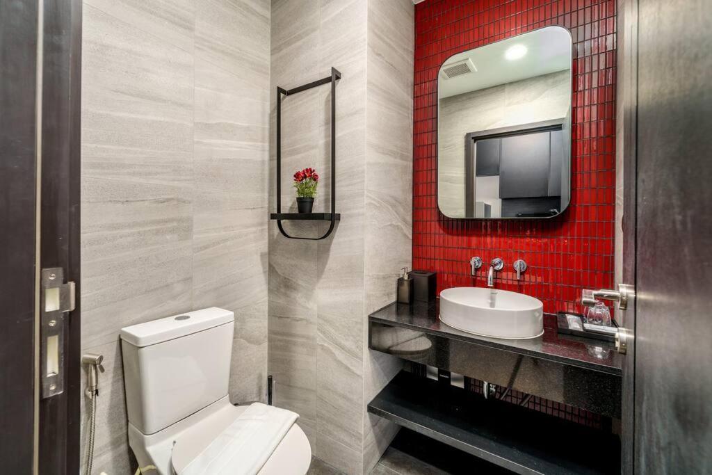 Apartment Edge Pattaya#fully Furnished And Facility.