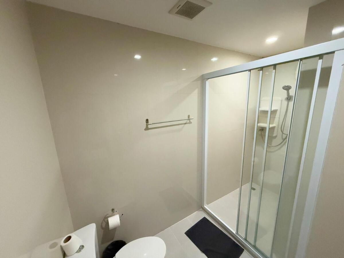 The Base - Spacious 70sqm, 2 Bedroom, 2 Bathroom, Penthouse - Centre - 592 Pattaya