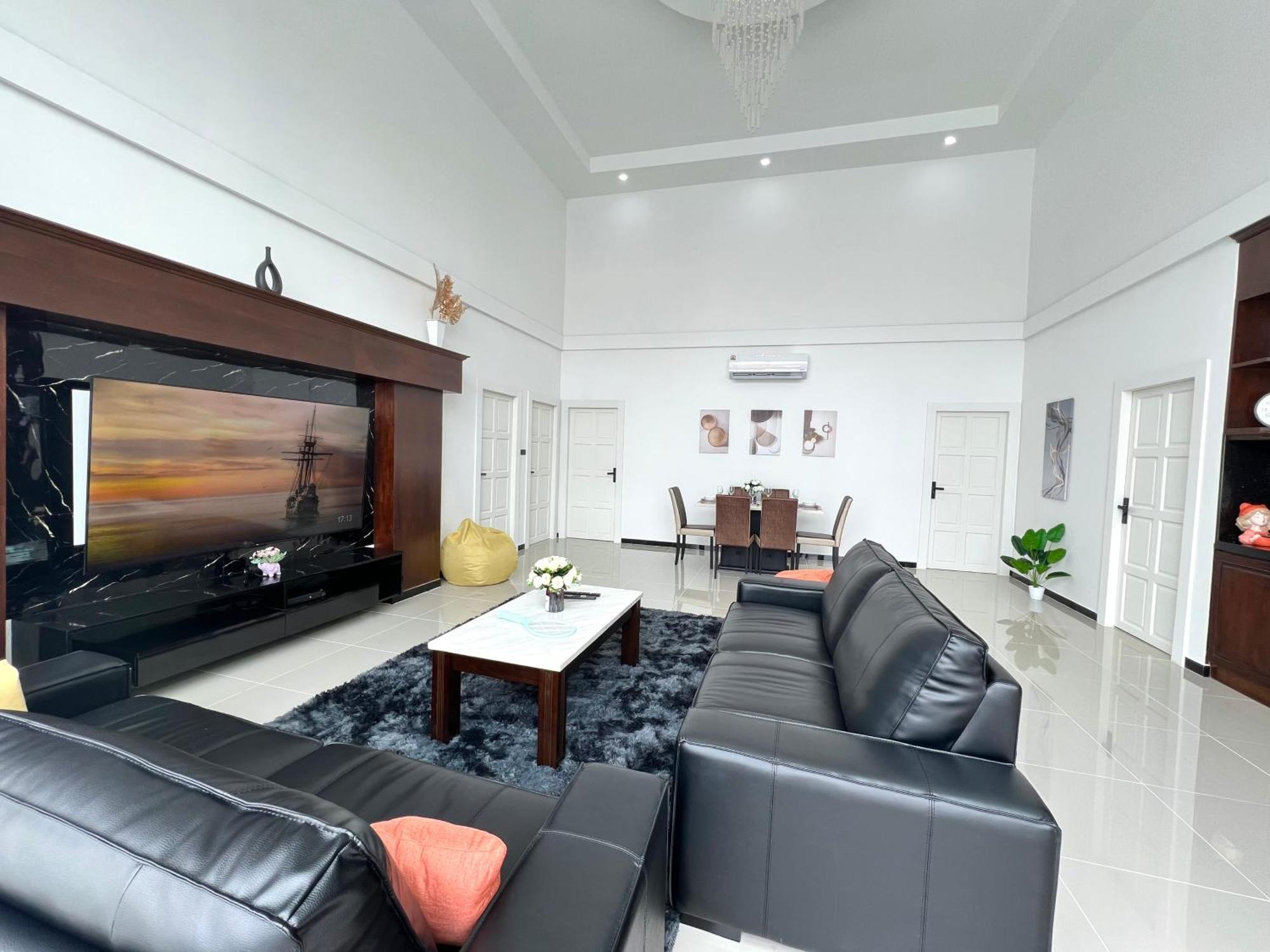 Siam-grand Private Pool Villa, Jacuzzi,bbq,near Walking St 10min *