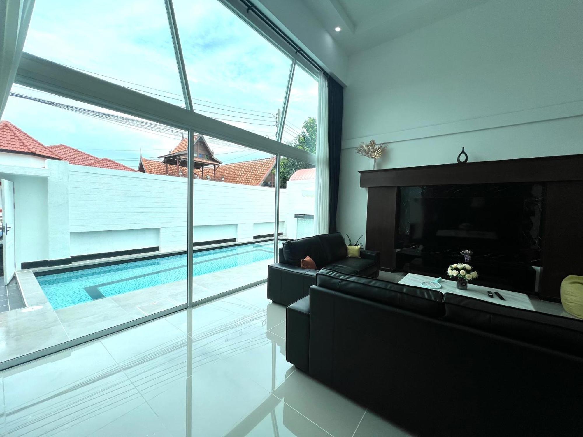Siam-grand Private Pool Villa, Jacuzzi,bbq,near Walking St 10min