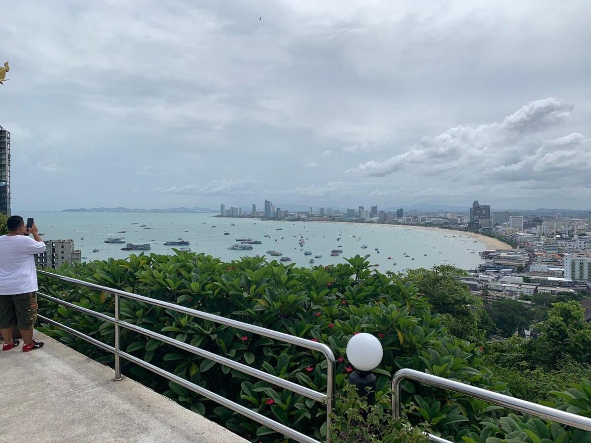 Stunning Unit Situated In Pattaya