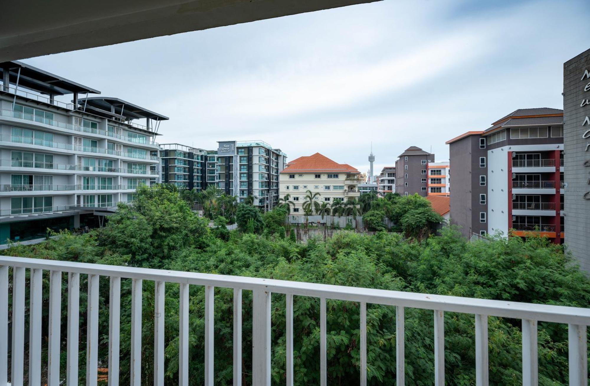 New Nordic 3 By Apartwell Apartment Pattaya