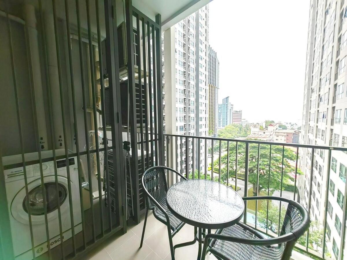 Apartment The Base 2bed 2bath Pattaya