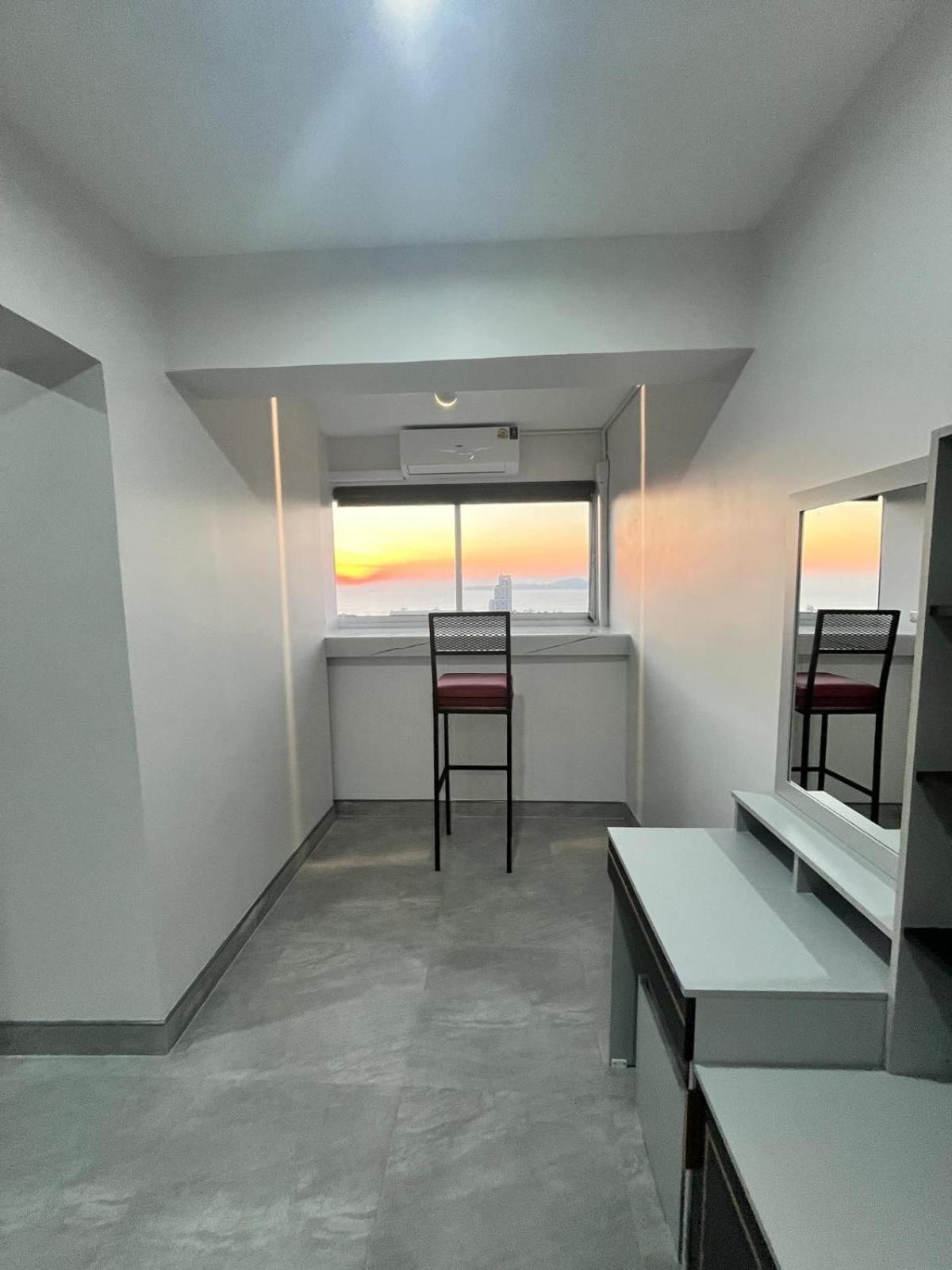 Apartment Cozy 2 Bedroom In *