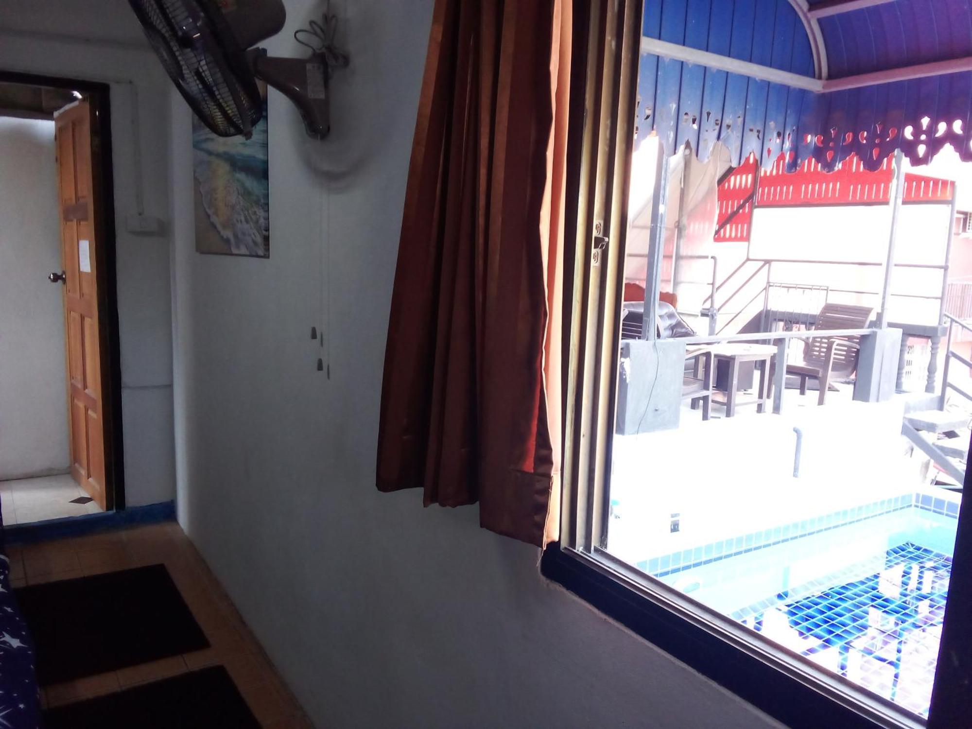 Guest house Ben & Lek Pattaya