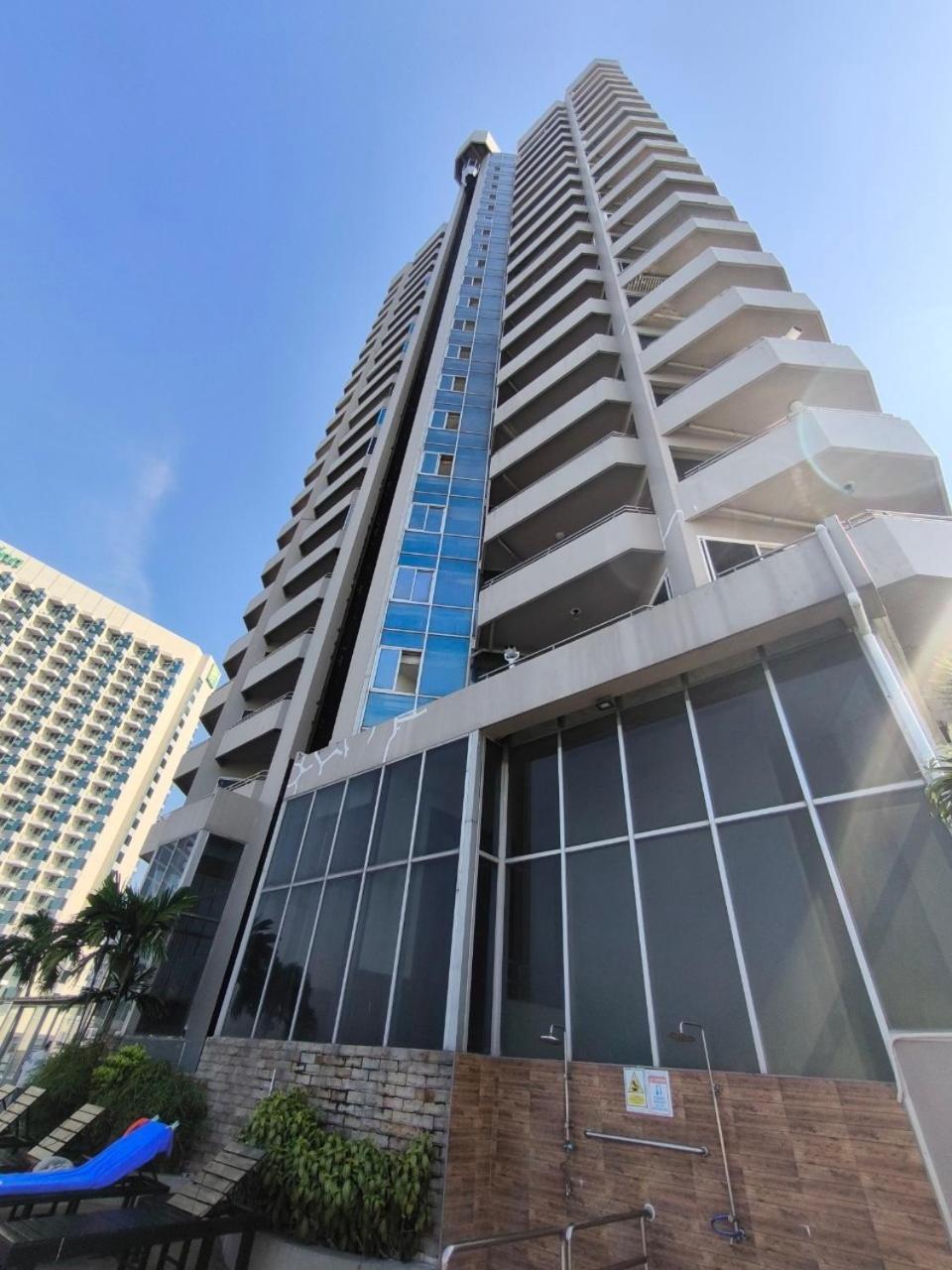 Apartment Markland Front Pattaya