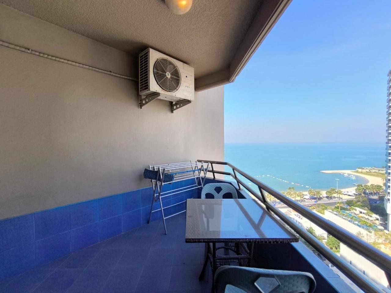 Markland Front Apartment *