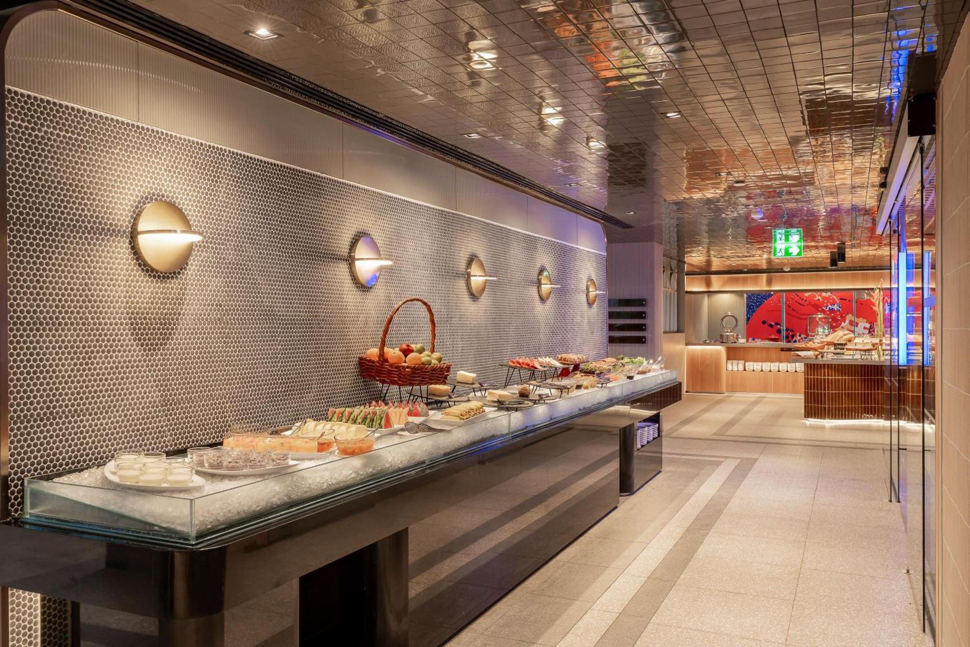 Akara Hotel 5*