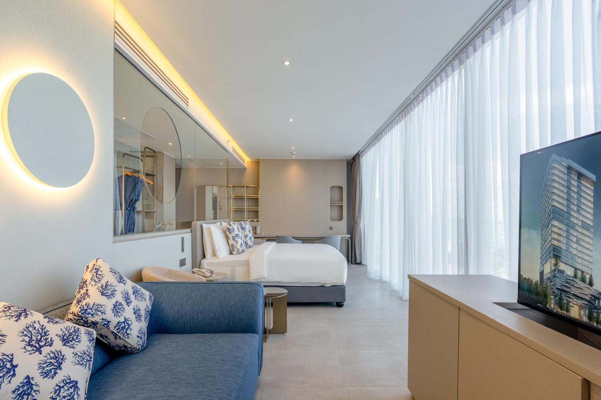 Akara Hotel 5*