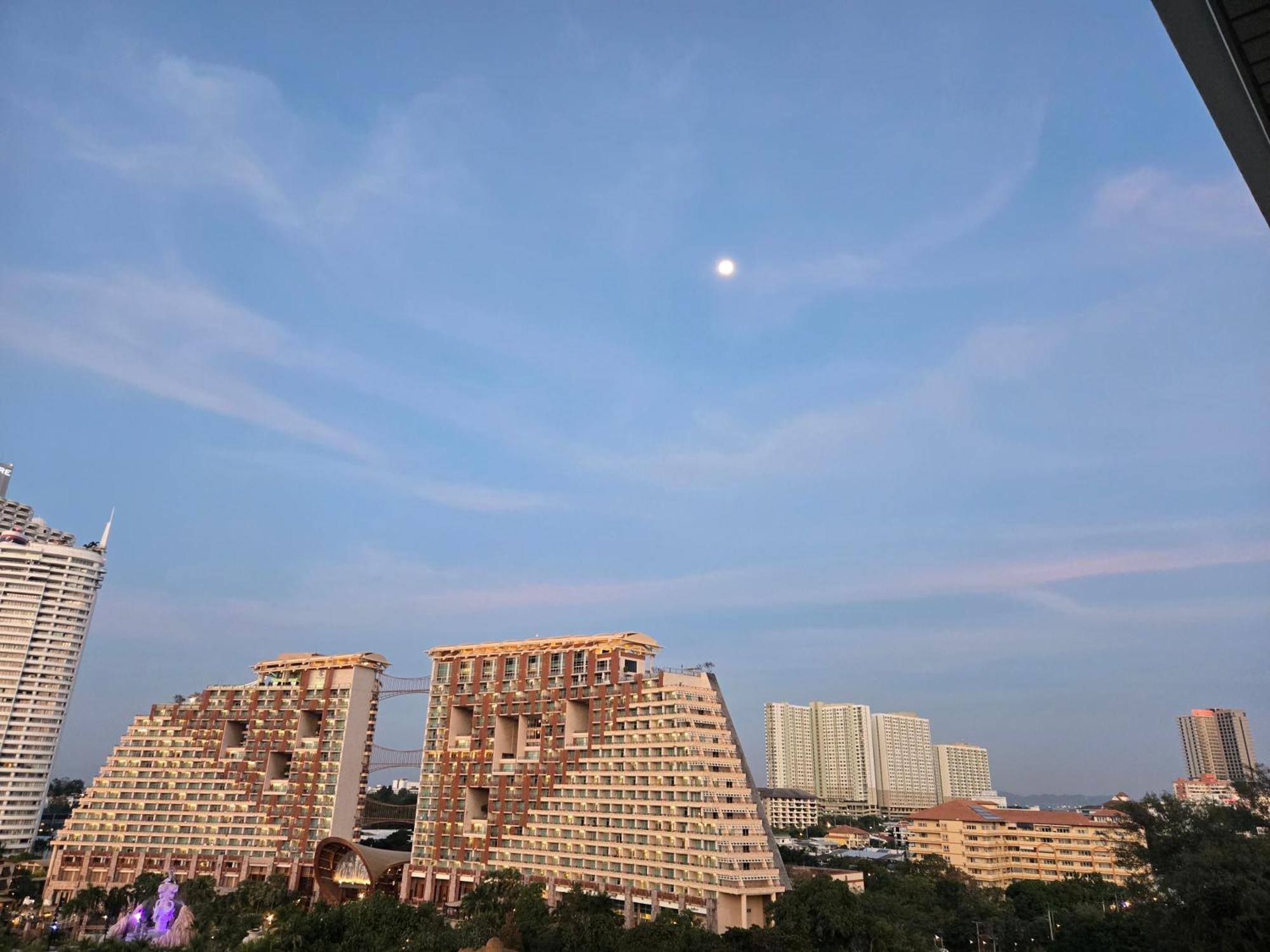 Apartamento Premium Oceanview Pattaya