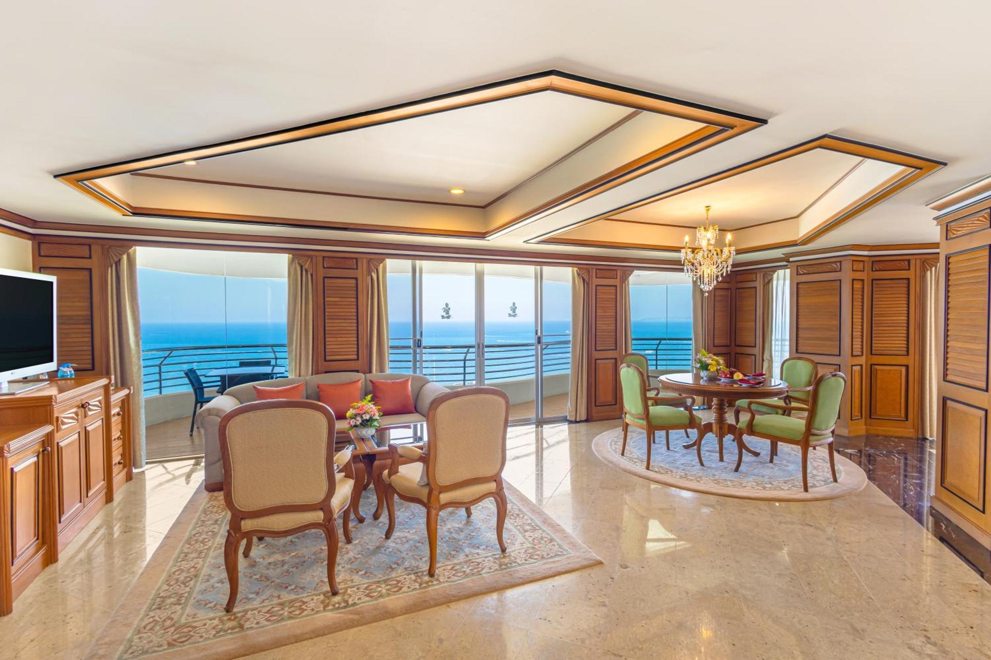 Royal Cliff Grand Hotel 5*