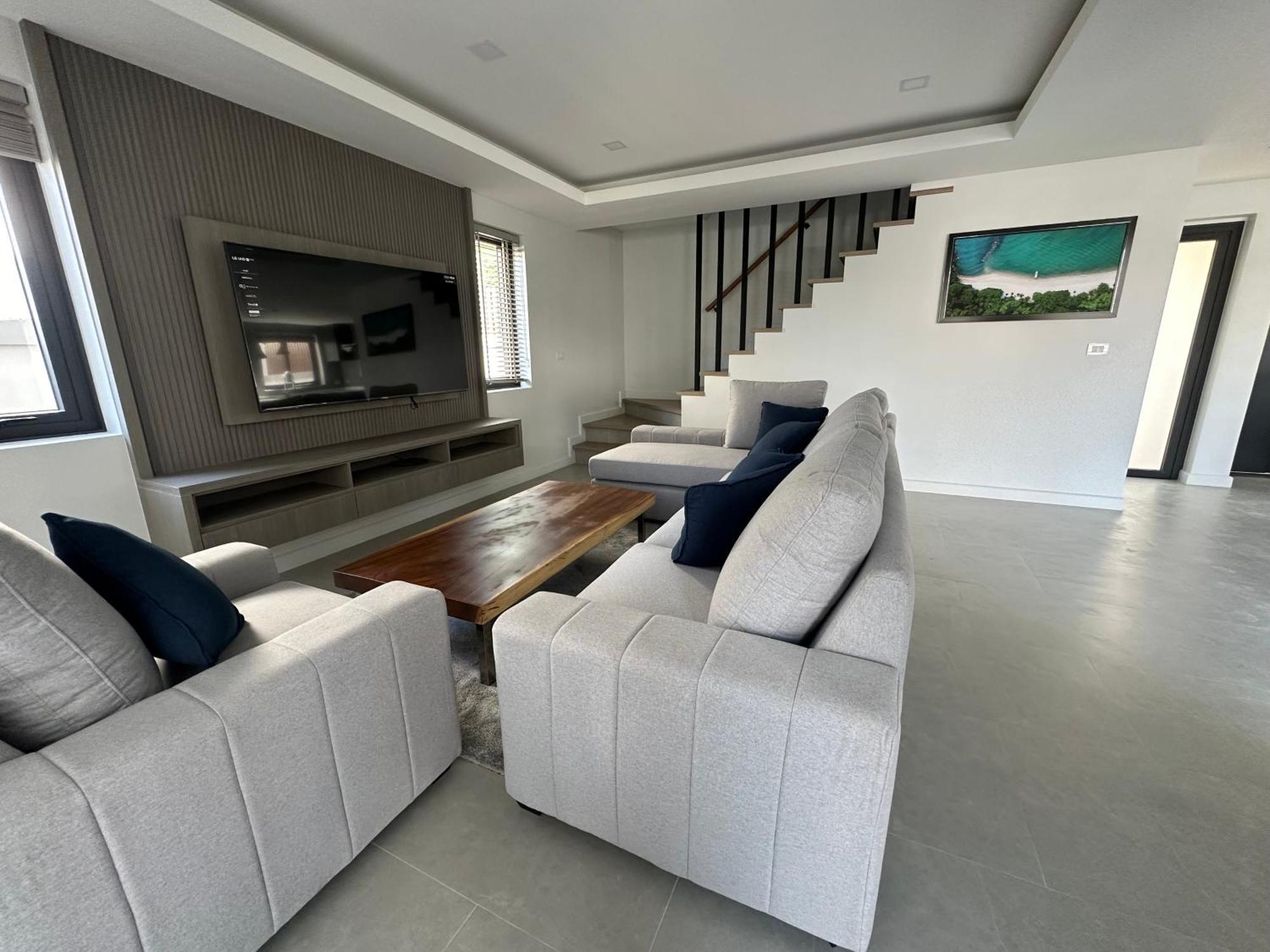 Villa Deluxe Midtown 3bed Pattaya