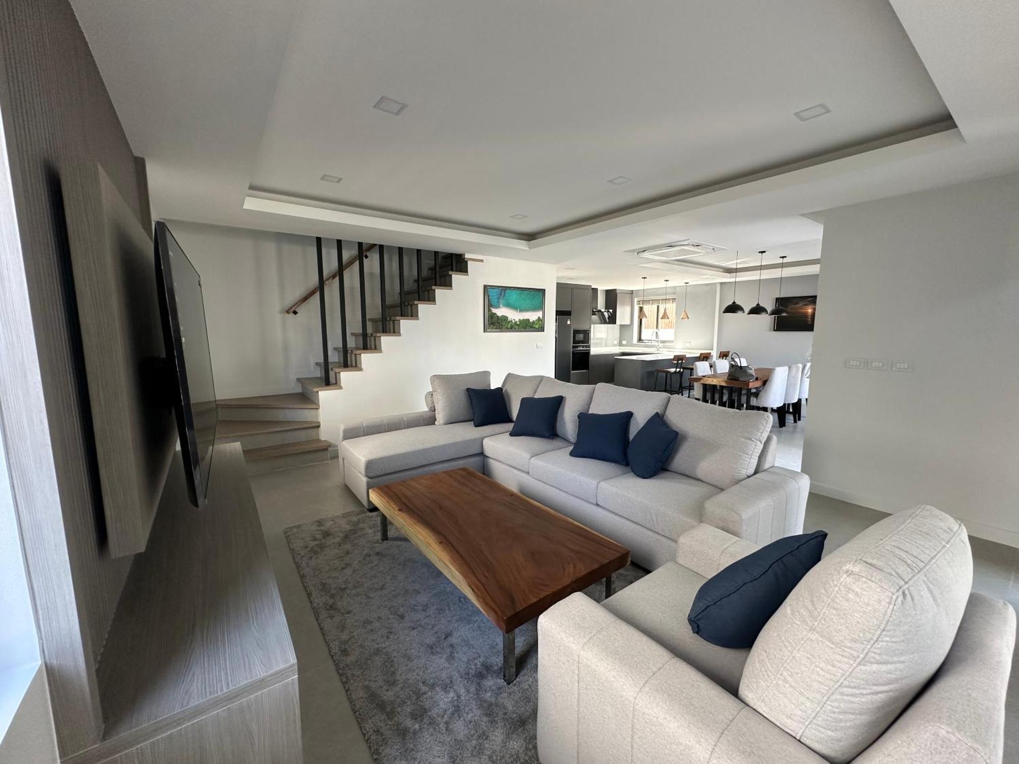 Deluxe Midtown 3bed *