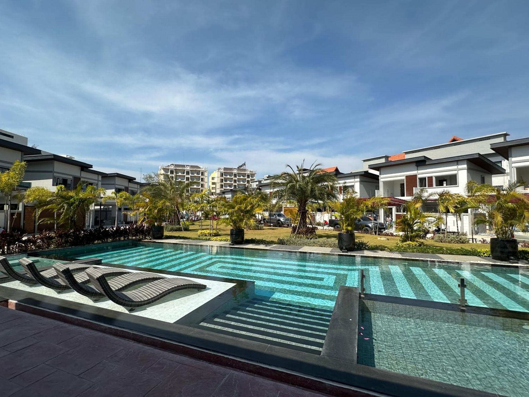 Deluxe Midtown 3bed * Pattaya