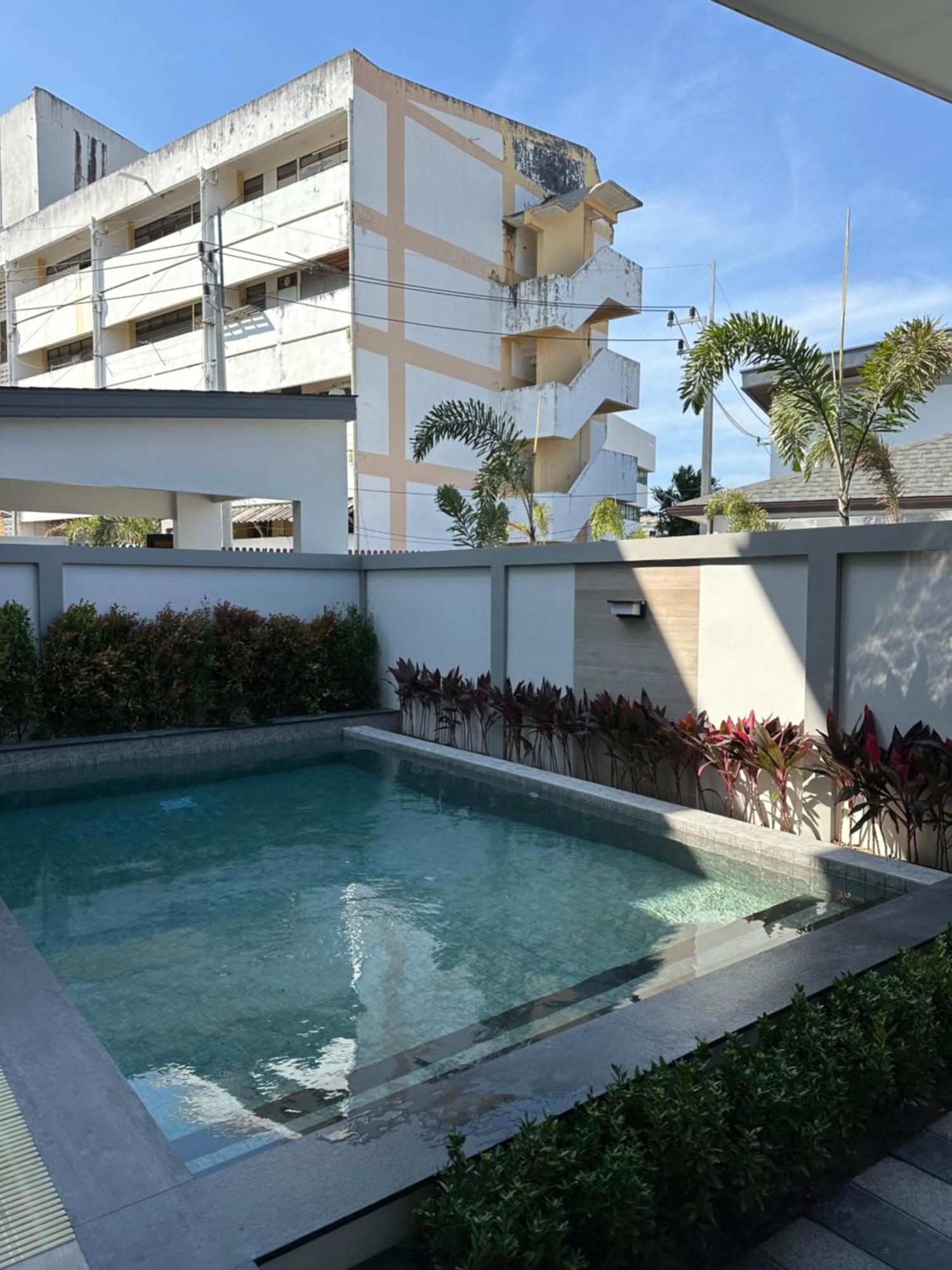 Villa Deluxe Midtown 3bed *