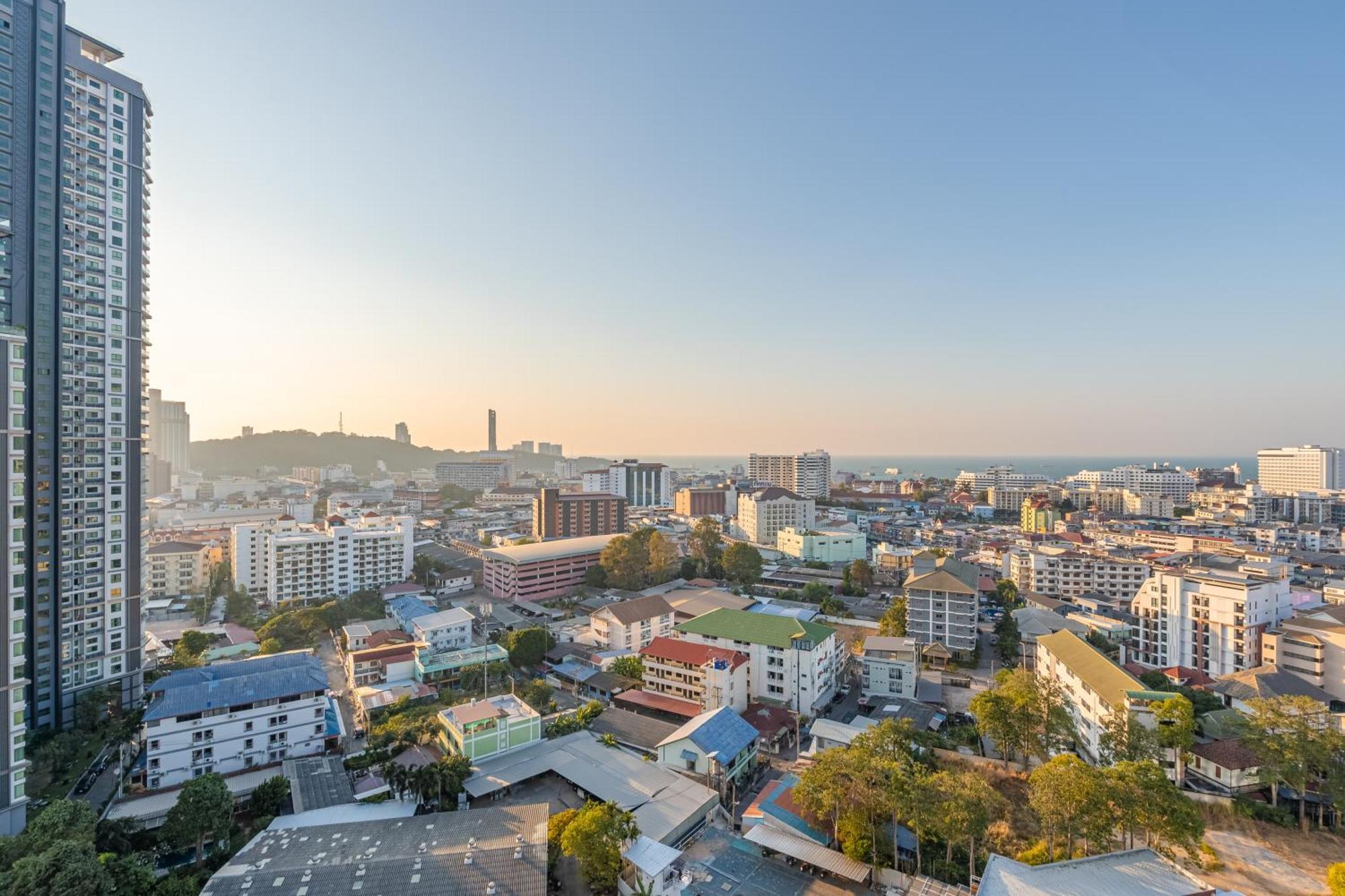 Garden Tower By Apartment Pattaya