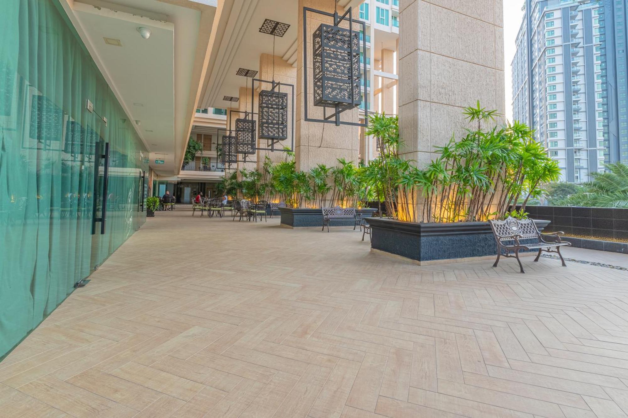 Garden Tower By Apartment Pattaya
