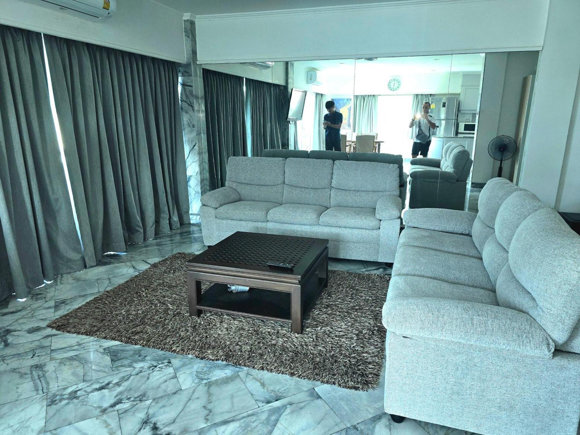 Big Appartment Soi 5 *