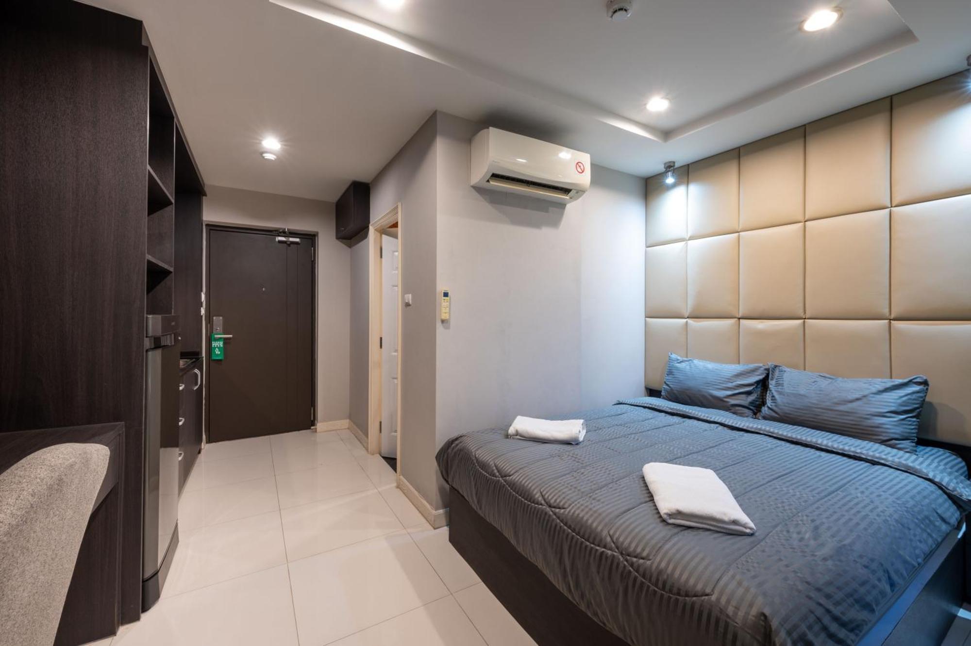 Apartment New Nordic Atrium By Apartwell