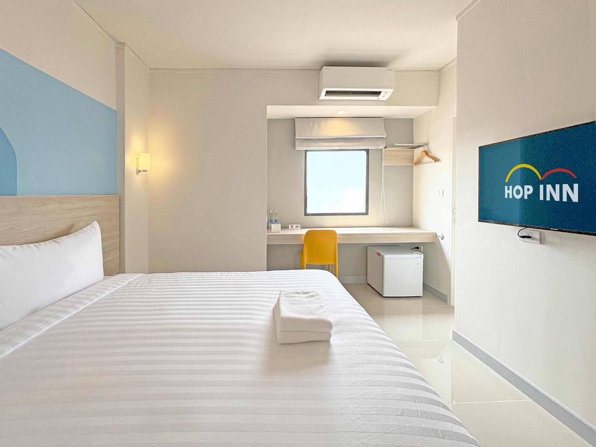 Hop Hotel