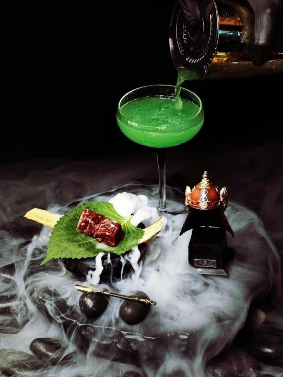The Globe Hotel, Bar & Restaurant Hotel Pattaya