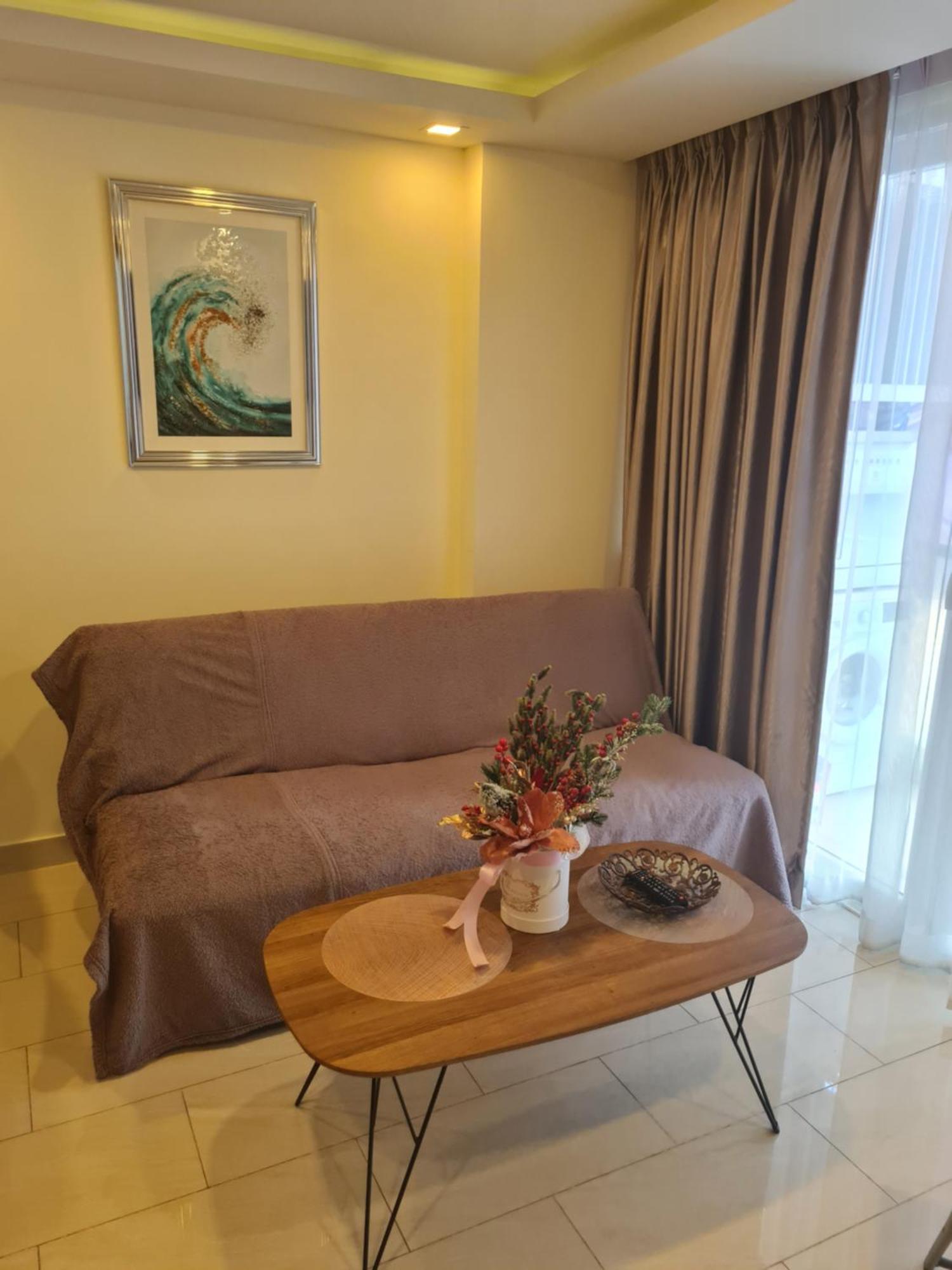 Grand Avenue 1 Bedroom Centara Apartment