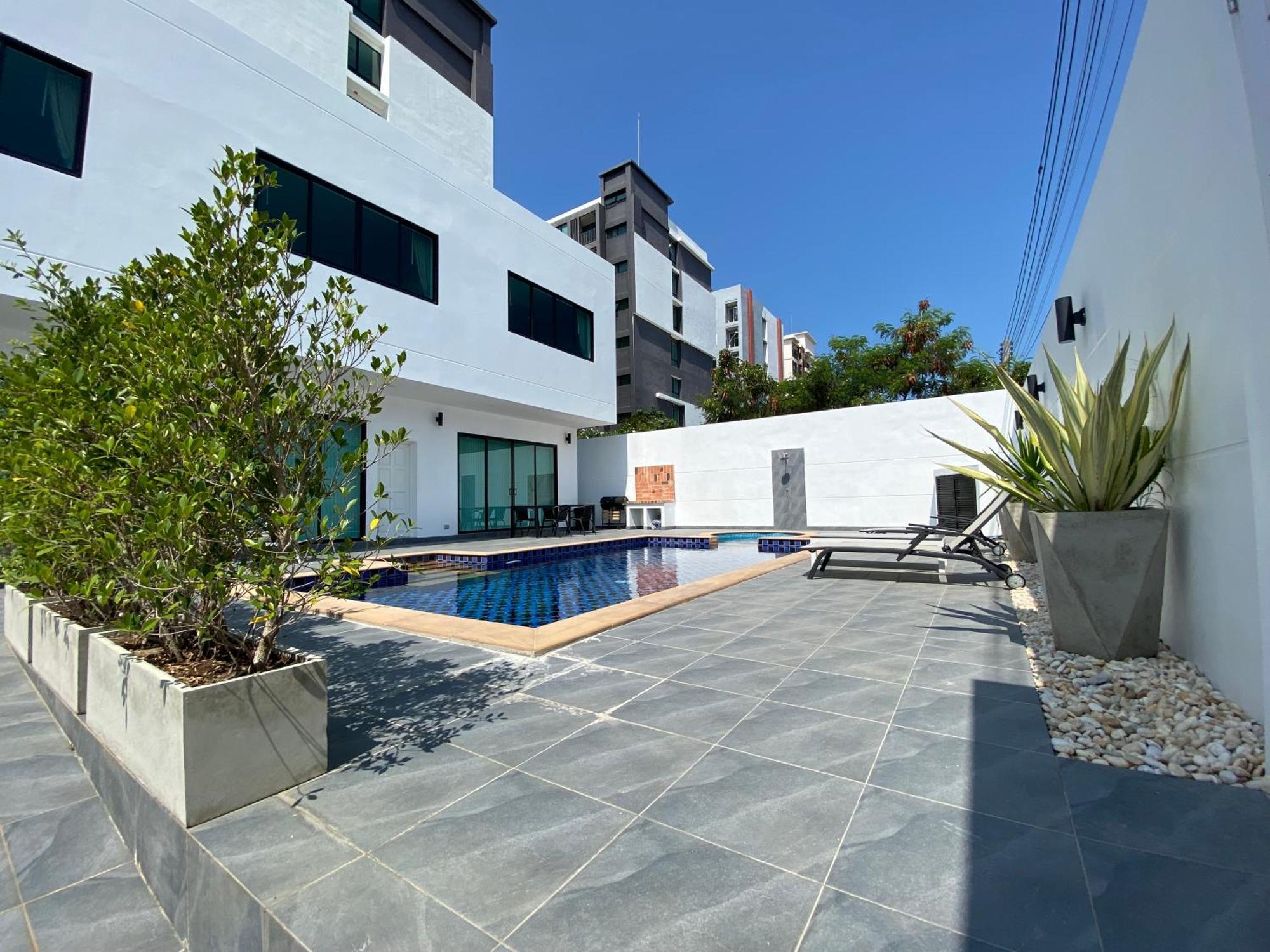 Pool 427 Nearby Walking Street Villa *